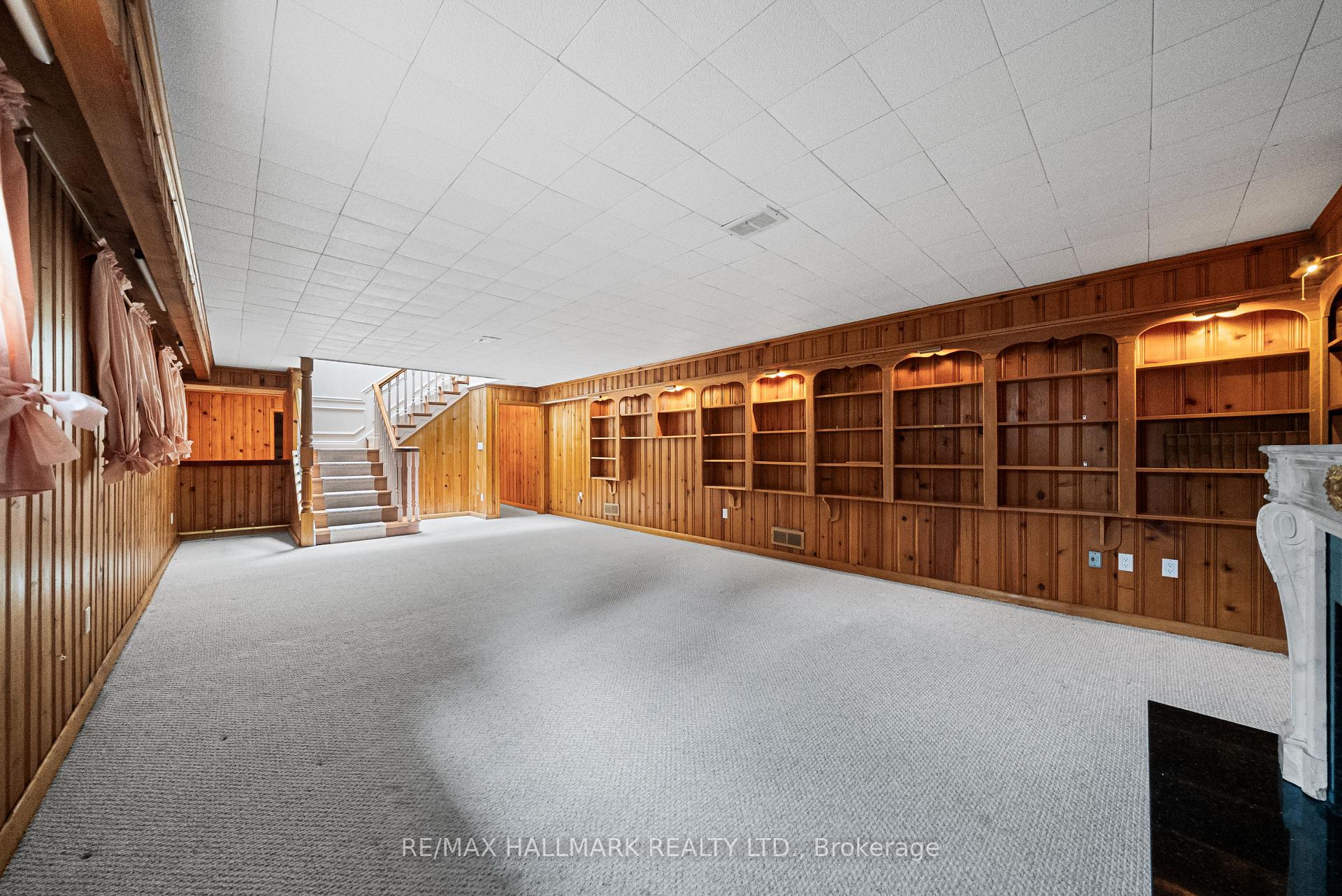 154 Valley Road, Toronto