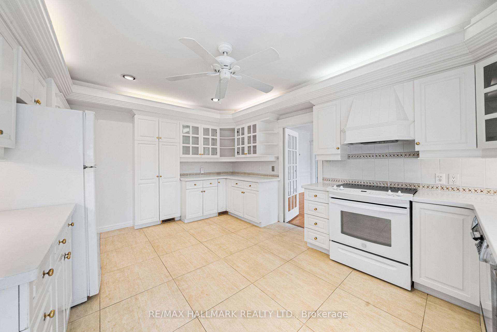 154 Valley Road, Toronto