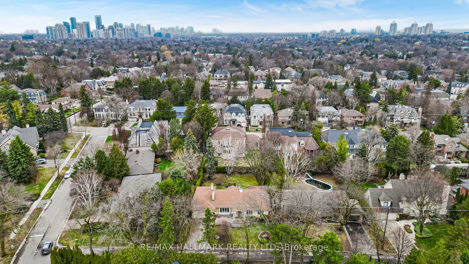 154 Valley Road, Toronto