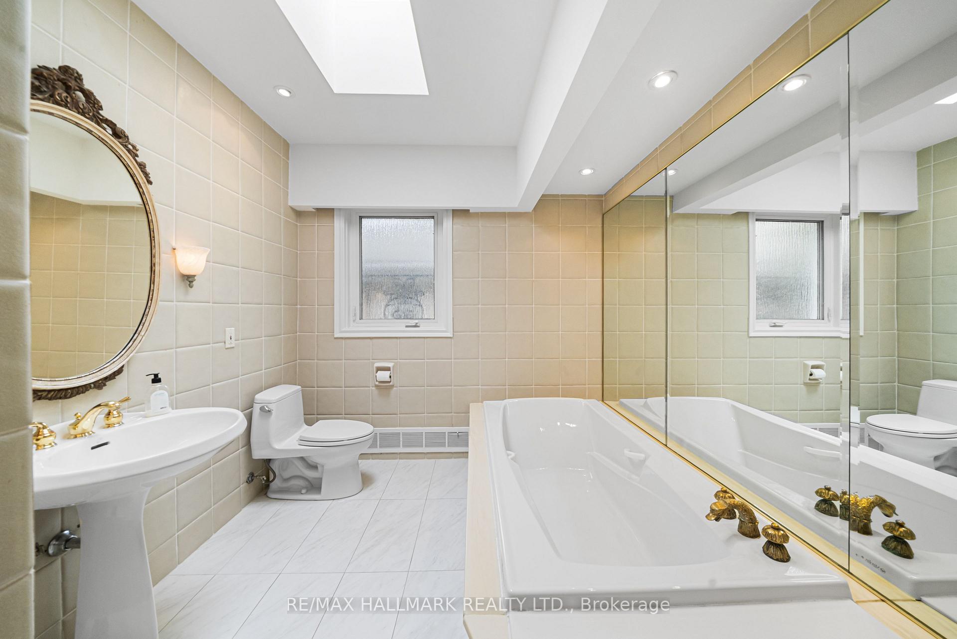 154 Valley Road, Toronto