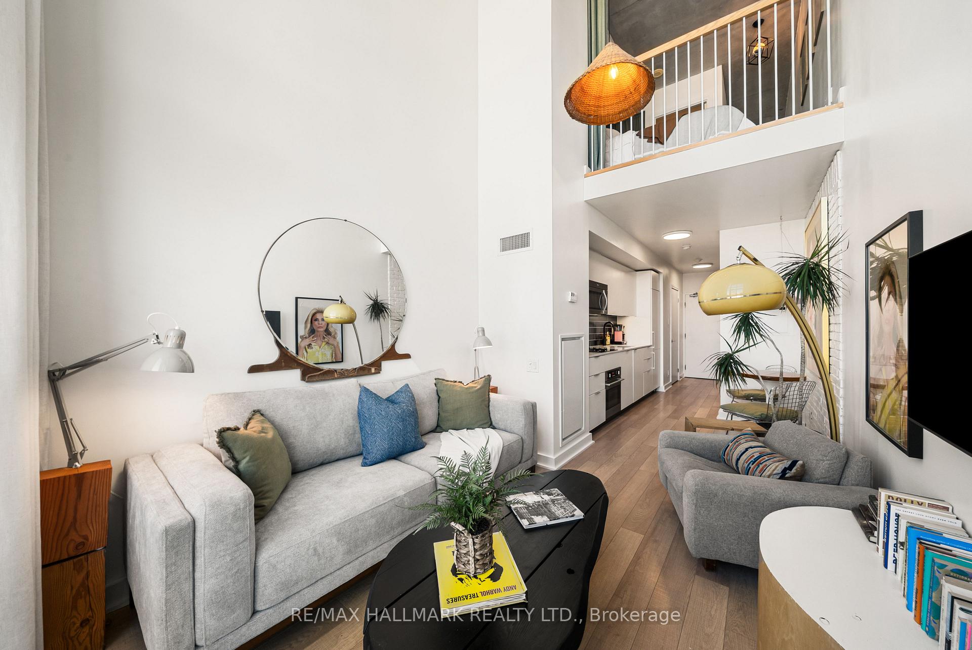 5 Hanna Avenue 617, Toronto Unit: 617