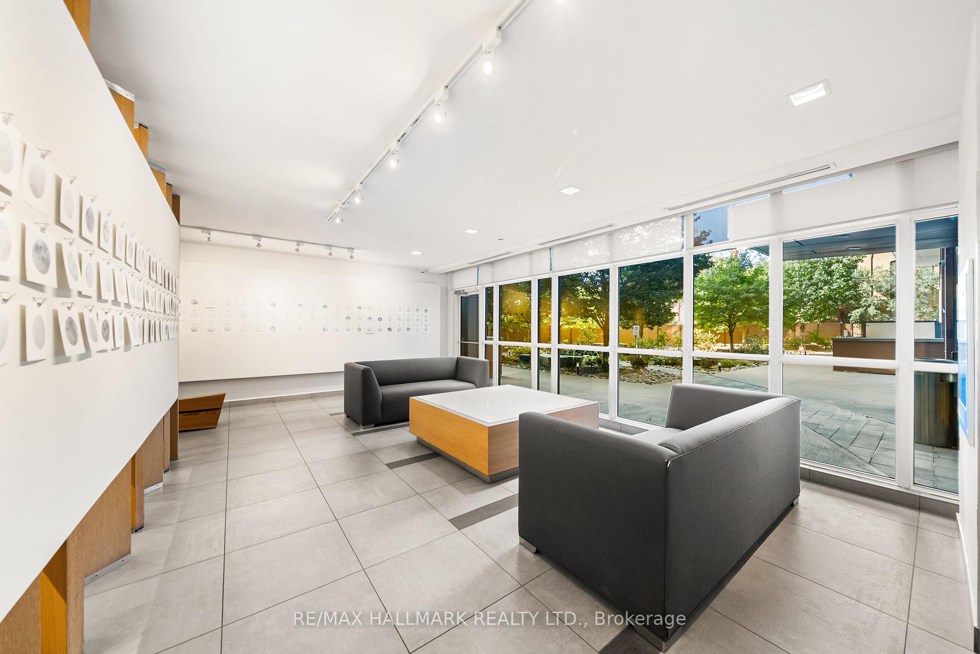5 Hanna Avenue 617, Toronto Unit: 617