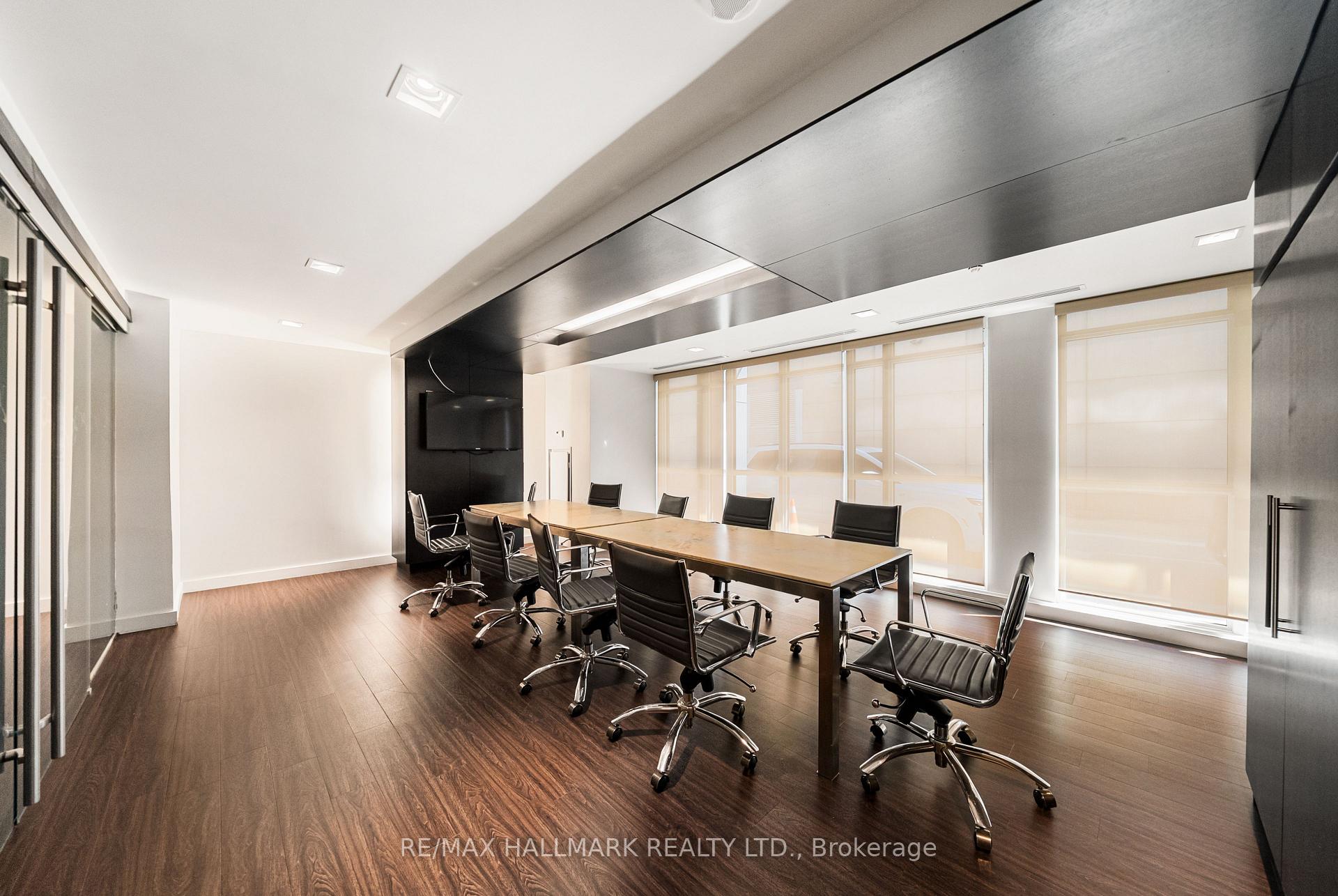 5 Hanna Avenue 617, Toronto Unit: 617