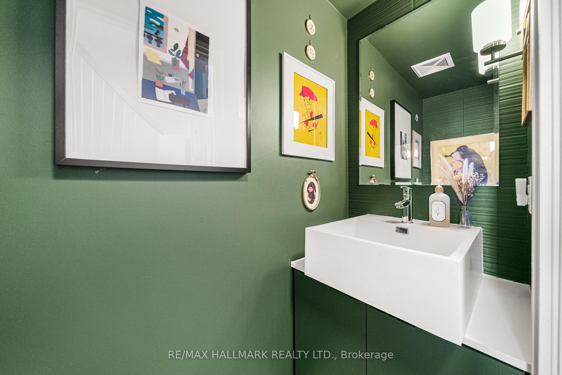 5 Hanna Avenue 617, Toronto Unit: 617