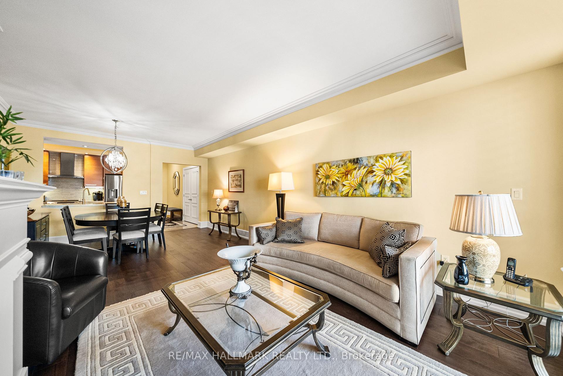 662 Sheppard Avenue E 807C, Toronto Unit: 807C
