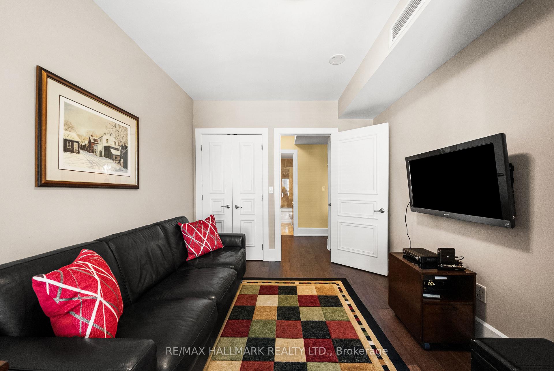 662 Sheppard Avenue E 807C, Toronto Unit: 807C