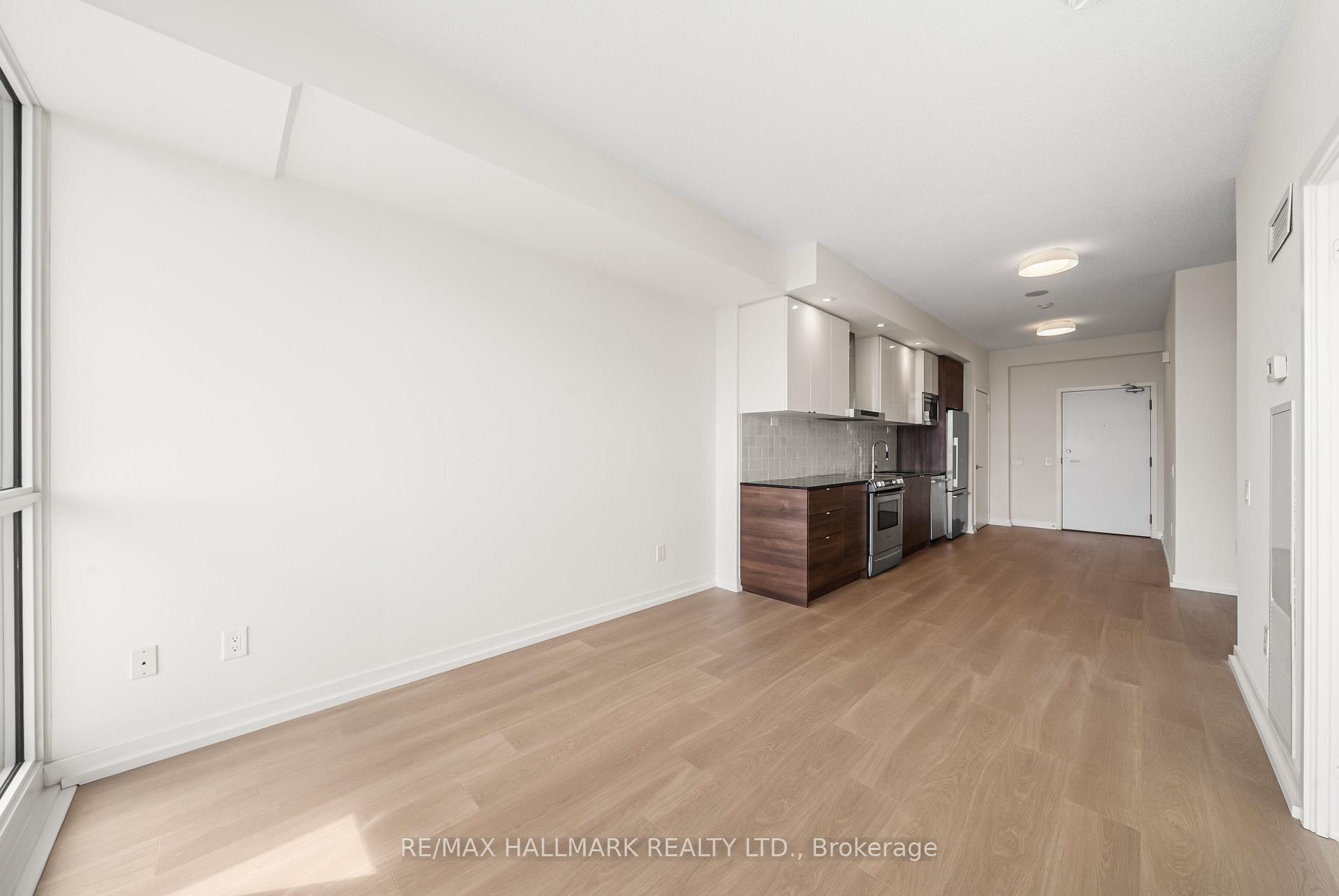121 McMahon Drive 3102, Toronto Unit: 3102
