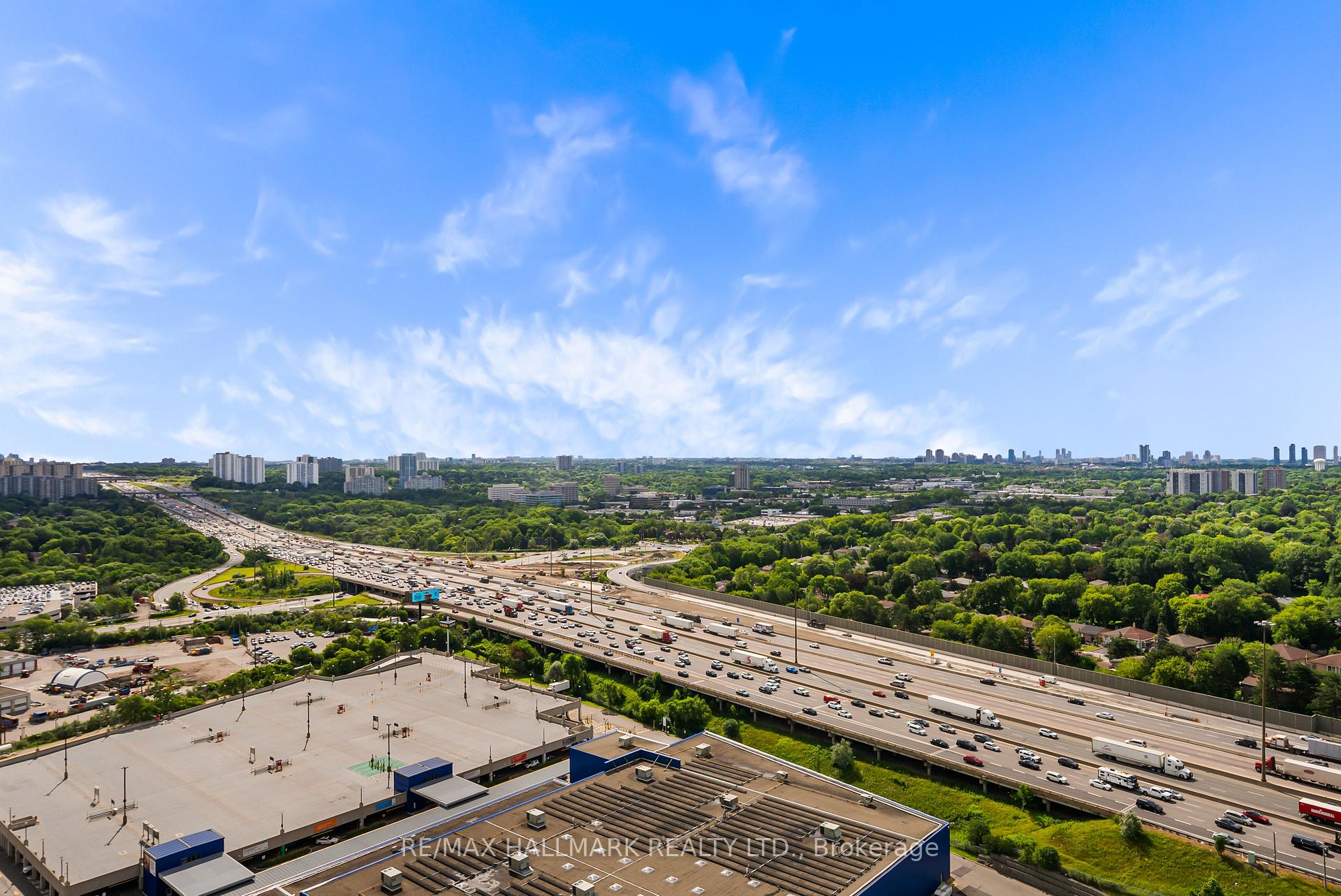 121 McMahon Drive 3102, Toronto Unit: 3102