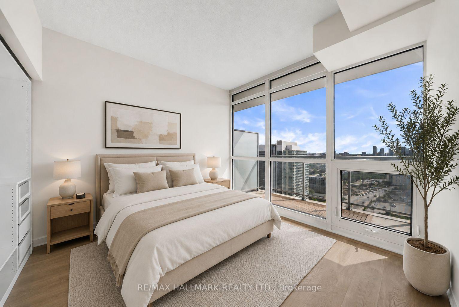 121 McMahon Drive 3102, Toronto Unit: 3102