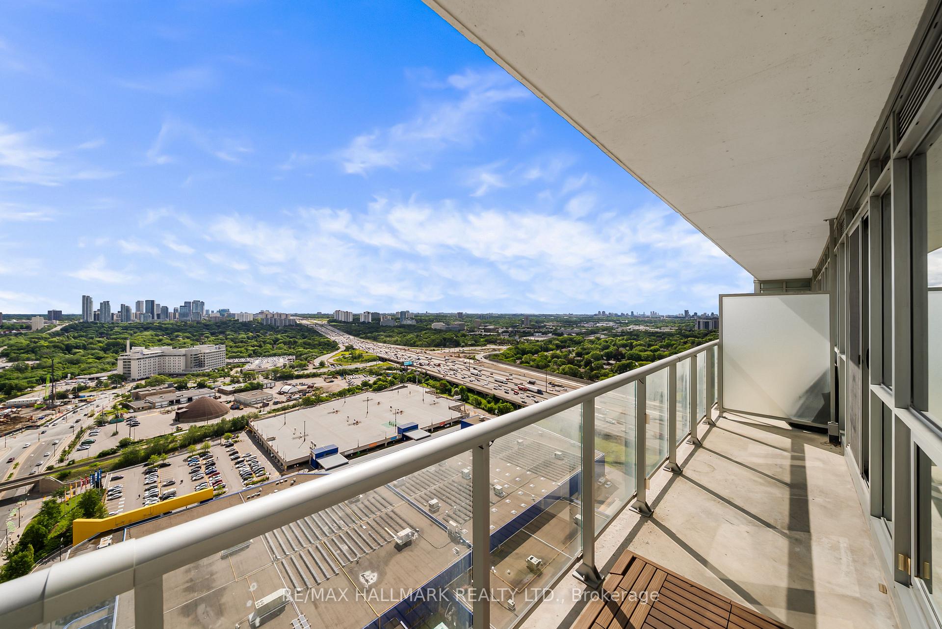 121 McMahon Drive 3102, Toronto Unit: 3102