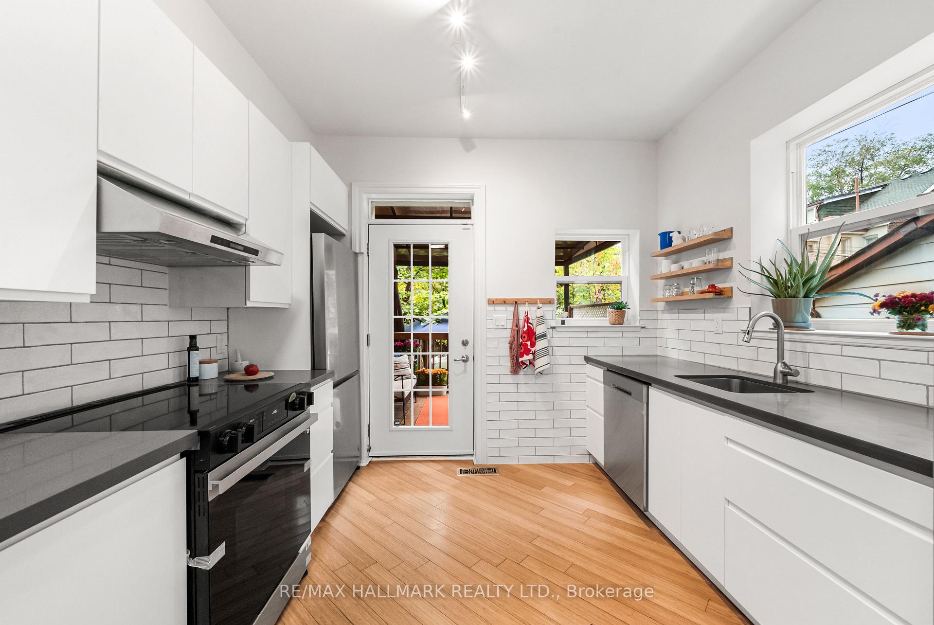 628 Ossington Avenue, Toronto