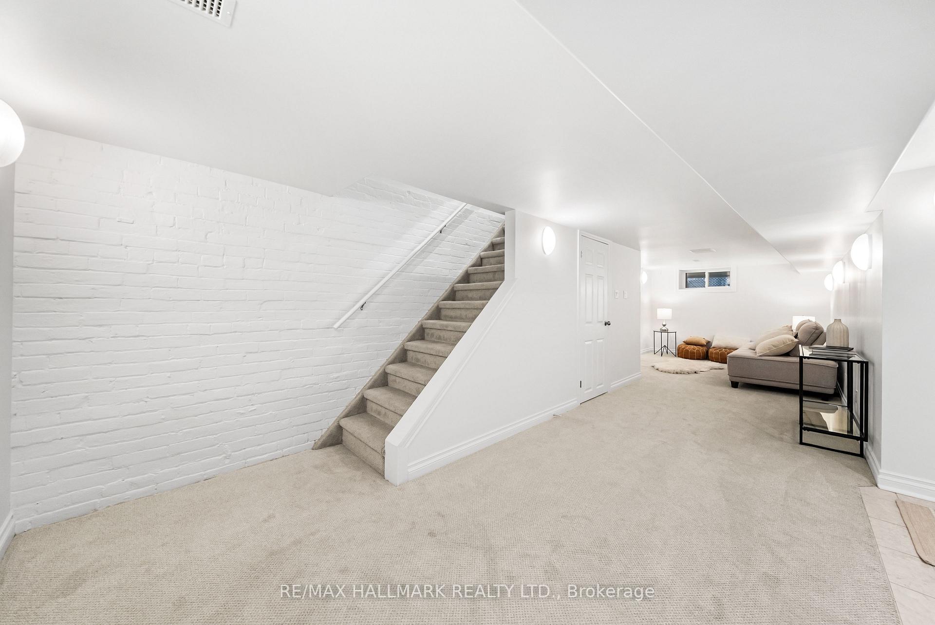 628 Ossington Avenue, Toronto