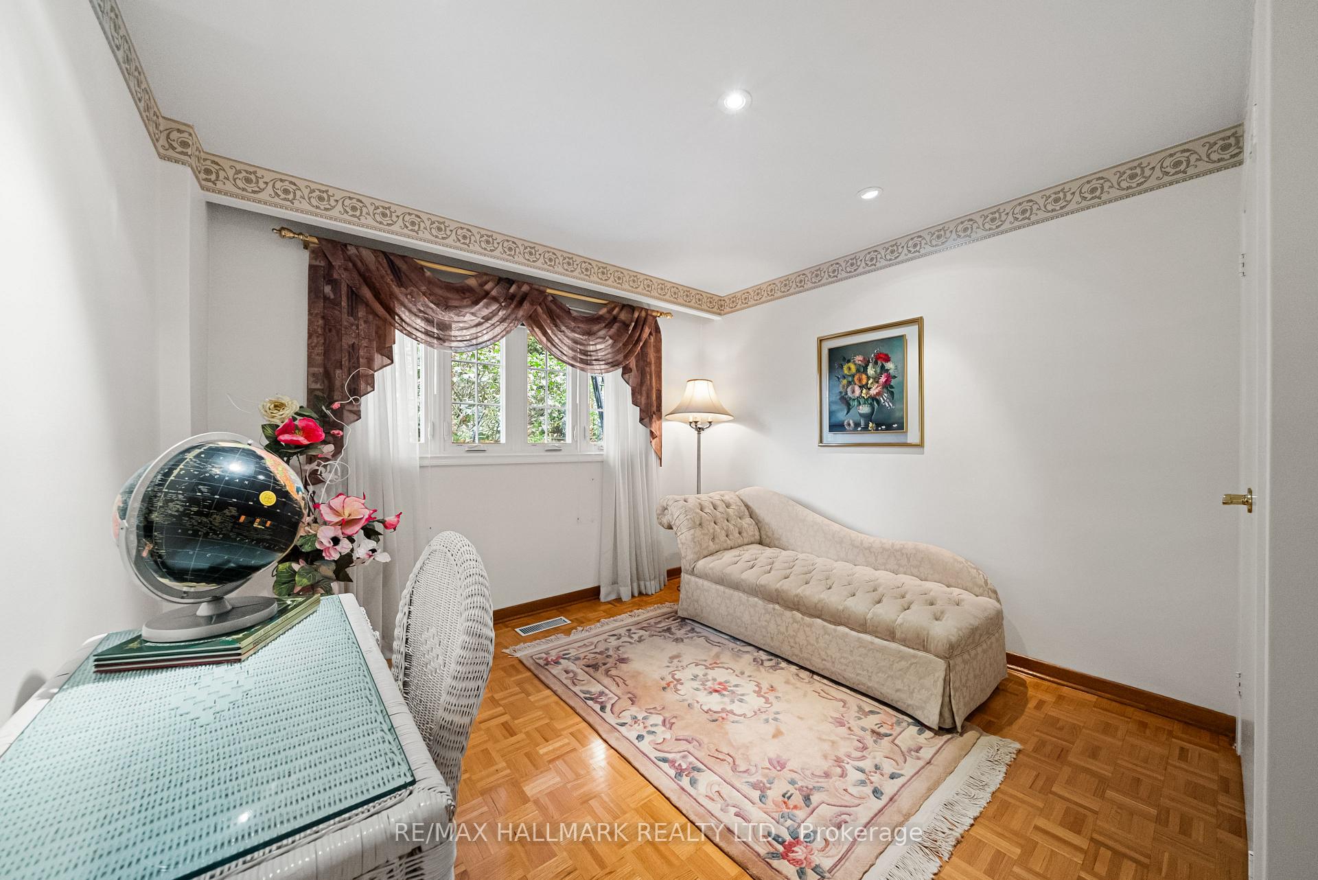 53 Tobruk Crescent, Toronto