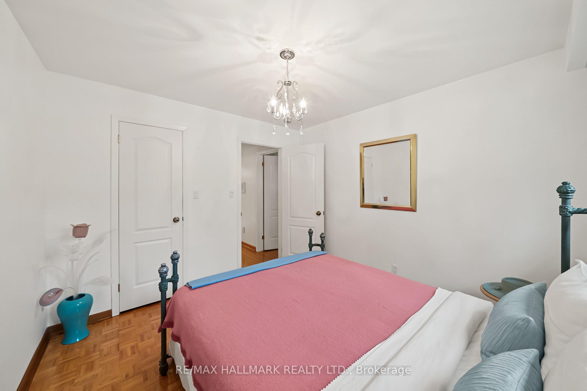 53 Tobruk Crescent, Toronto