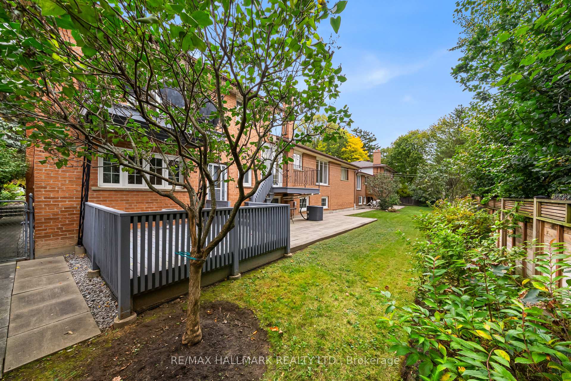 53 Tobruk Crescent, Toronto