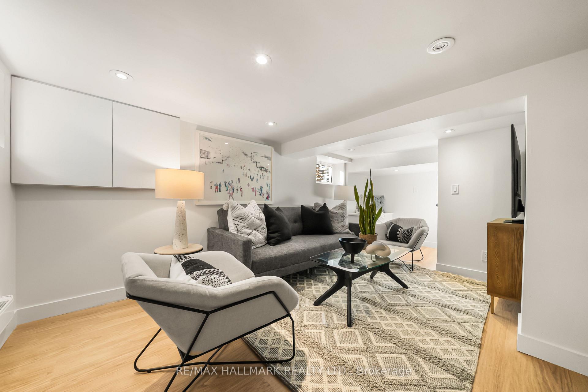 39 Thurston Road, Toronto