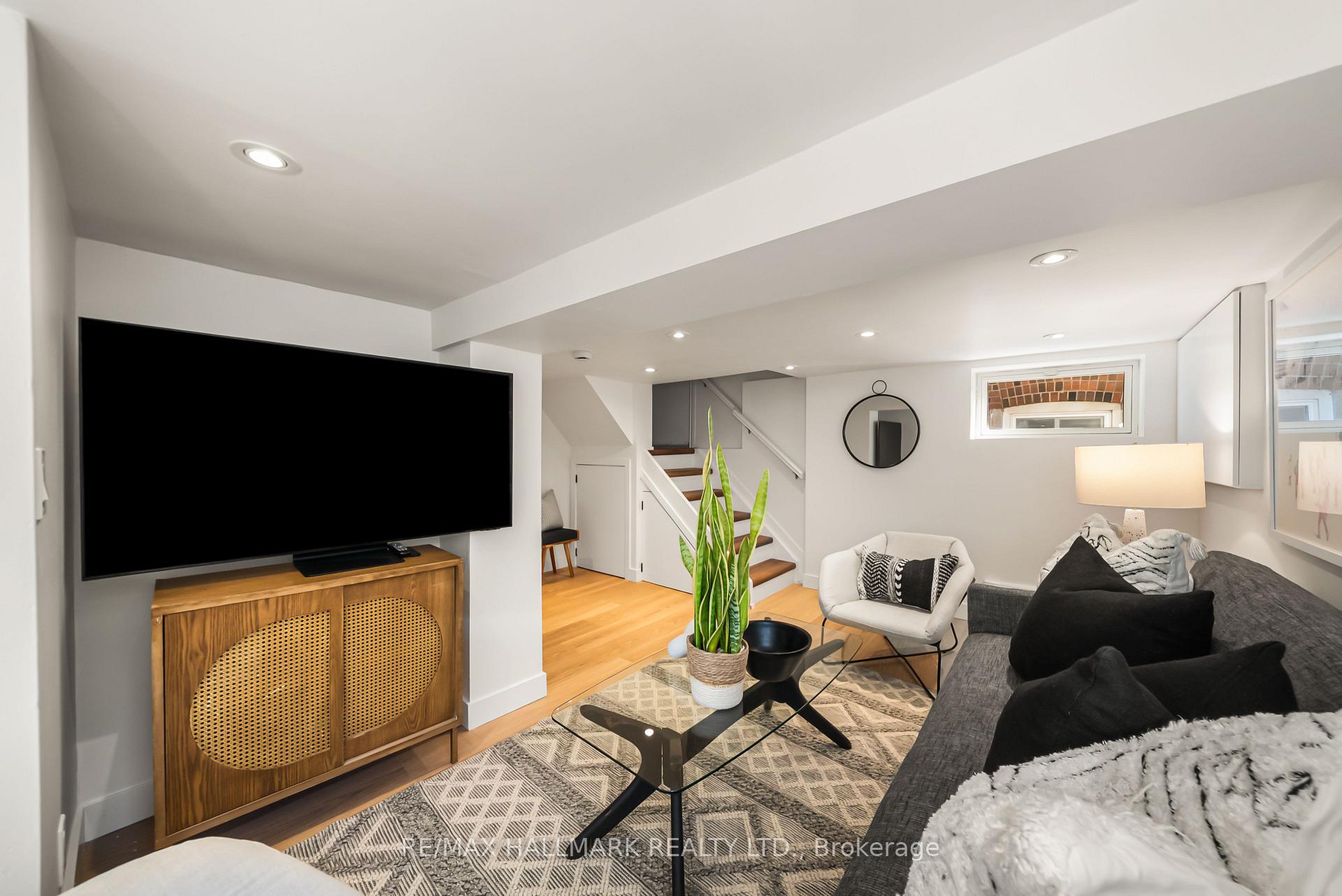 39 Thurston Road, Toronto