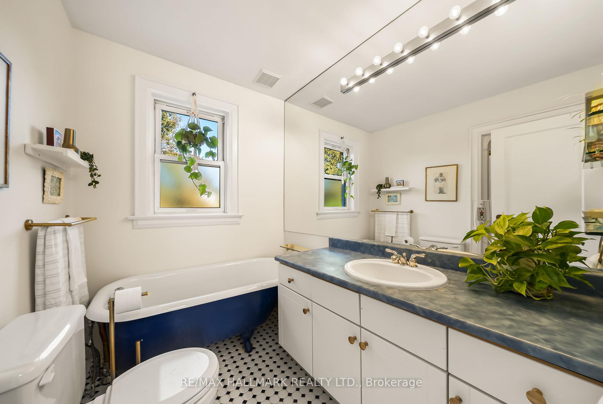 39 Thurston Road, Toronto