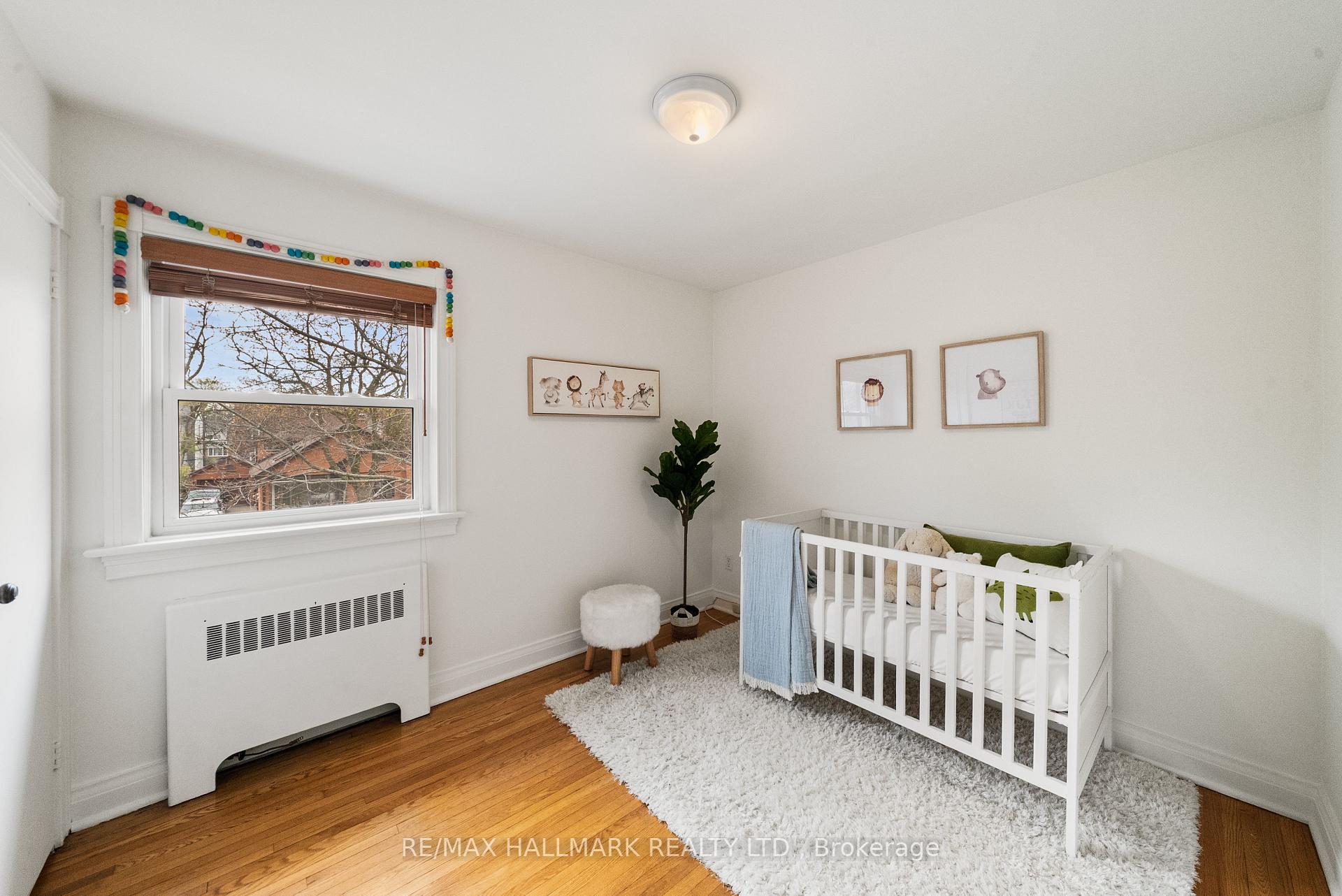 7 Queensgrove Road