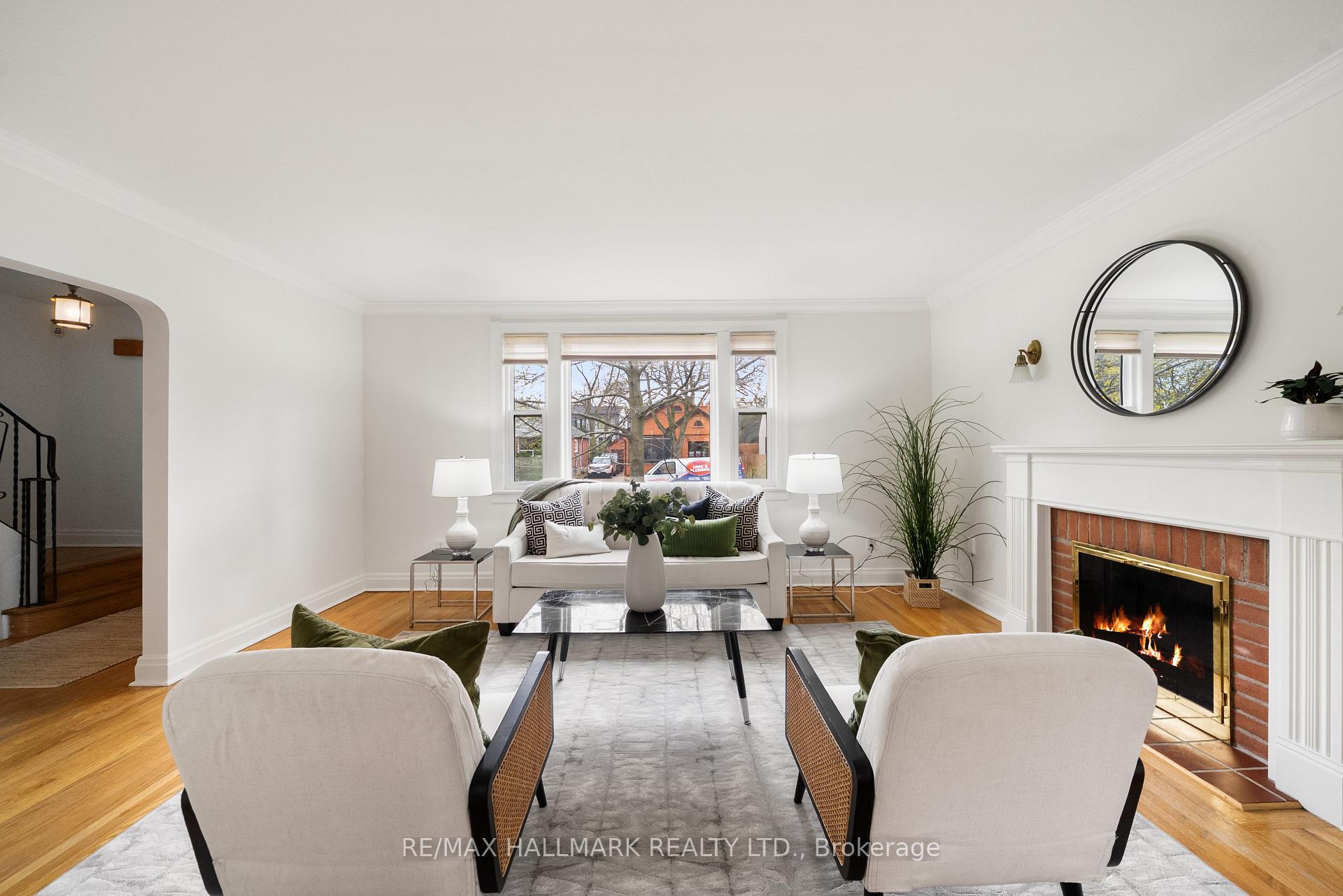 7 Queensgrove Road