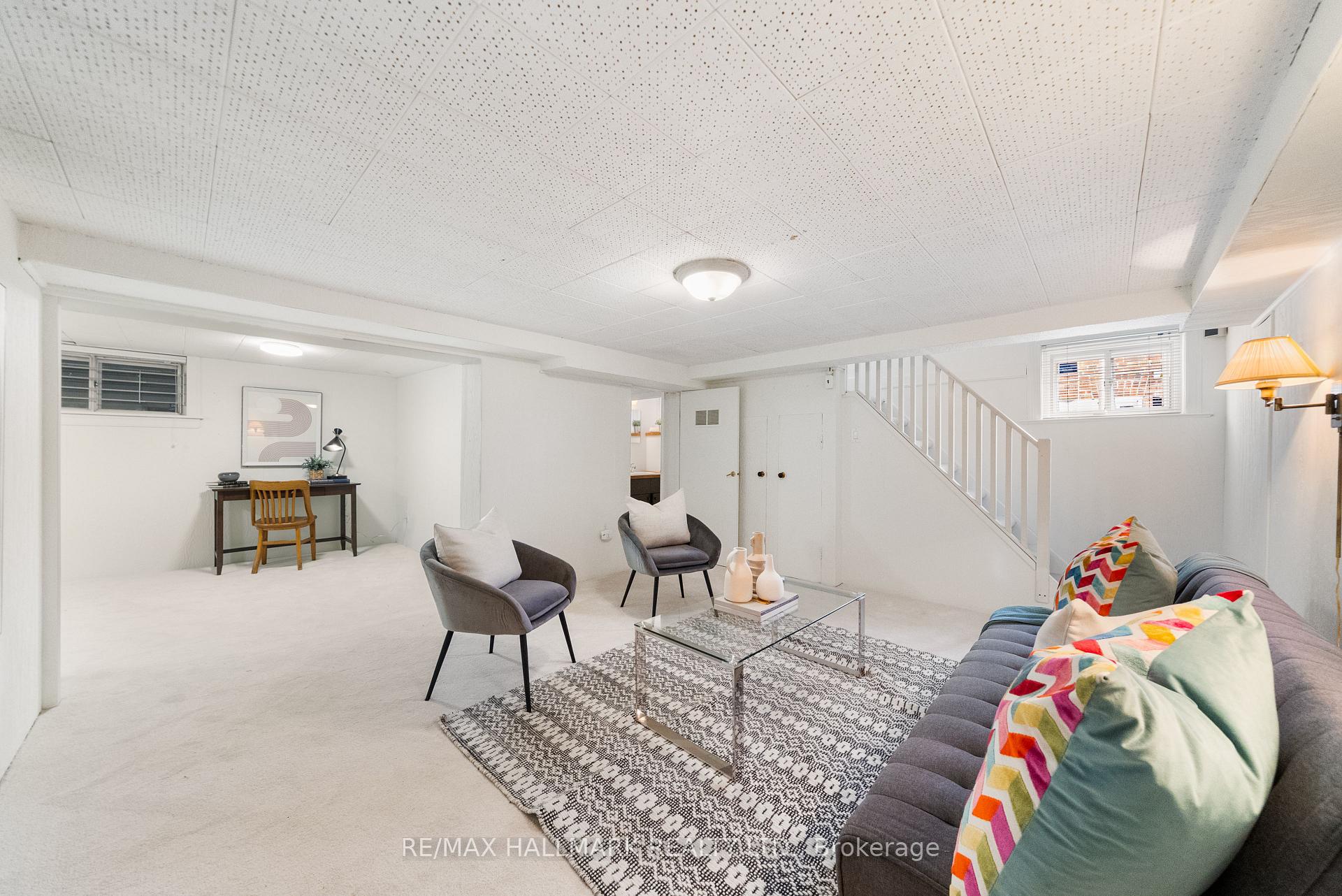 7 Queensgrove Road