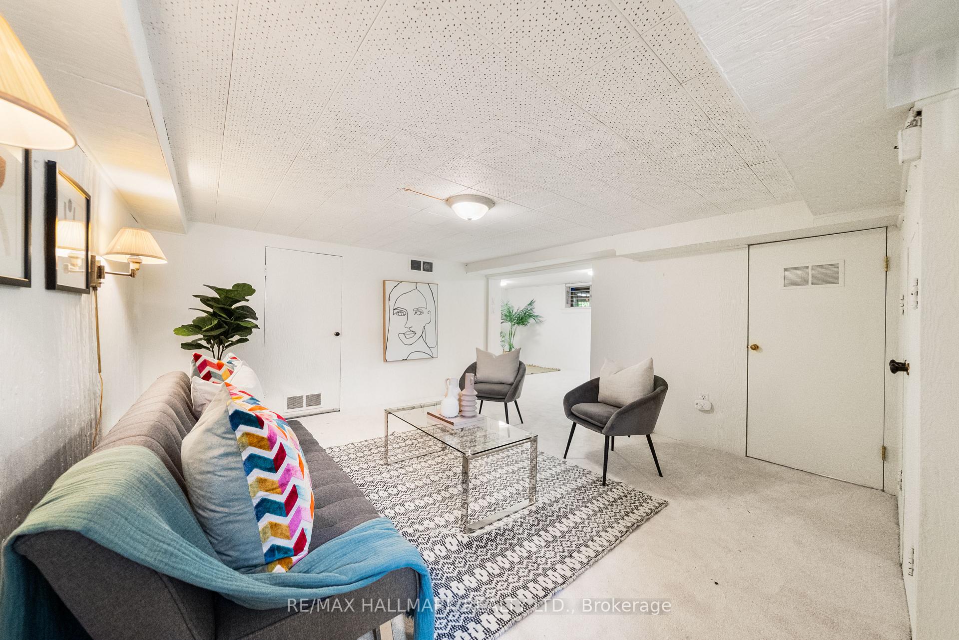 7 Queensgrove Road