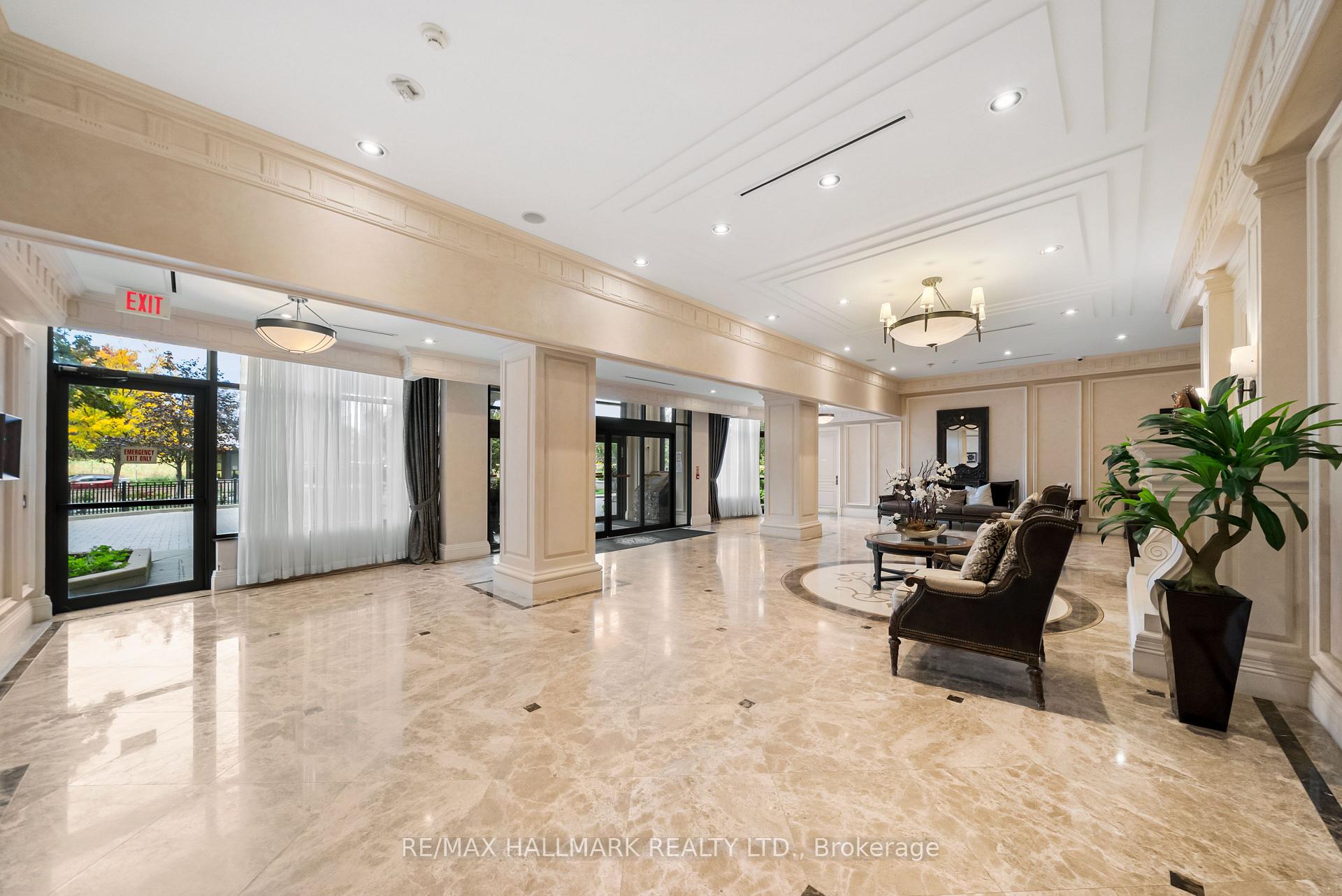 9235 Jane Street 1609