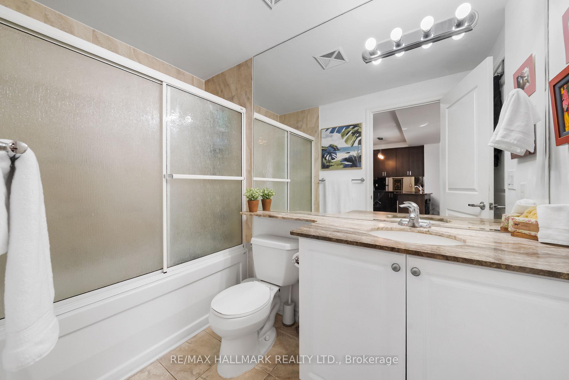 9235 Jane Street 1609