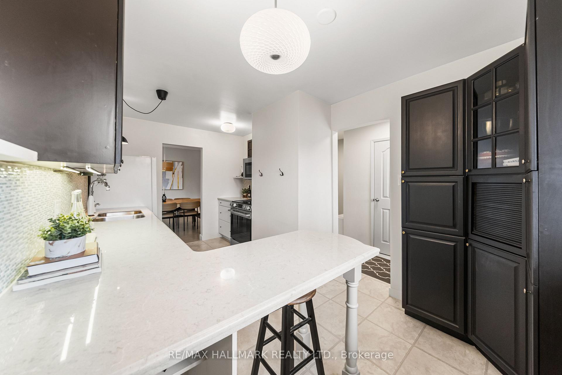 619 Timber Lane, Burlington, ON L7L 4B1, Burlington ON, L7L 4B1