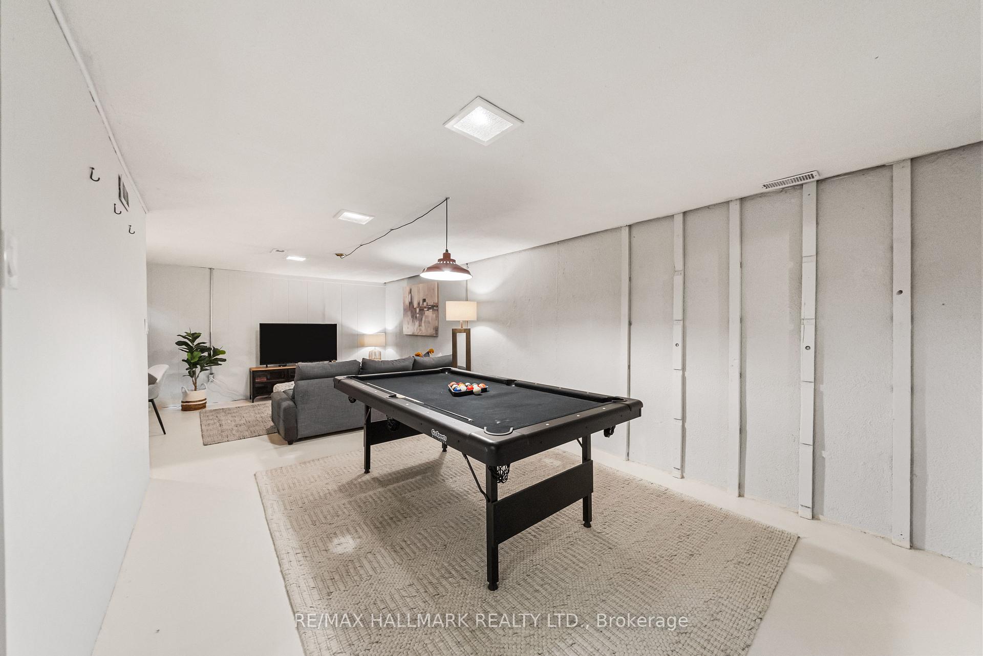 619 Timber Lane, Burlington, ON L7L 4B1, Burlington ON, L7L 4B1