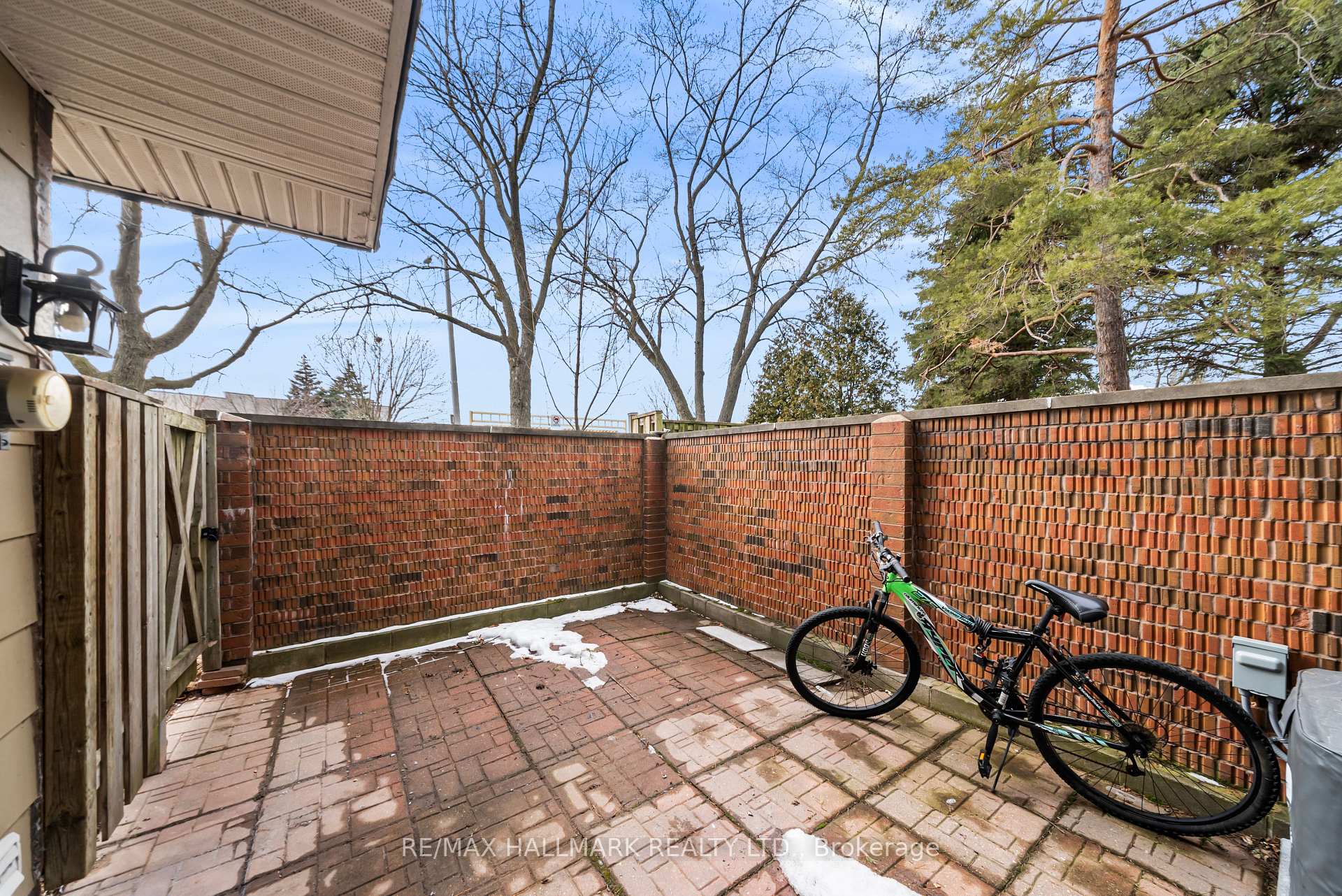 619 Timber Lane, Burlington, ON L7L 4B1, Burlington ON, L7L 4B1