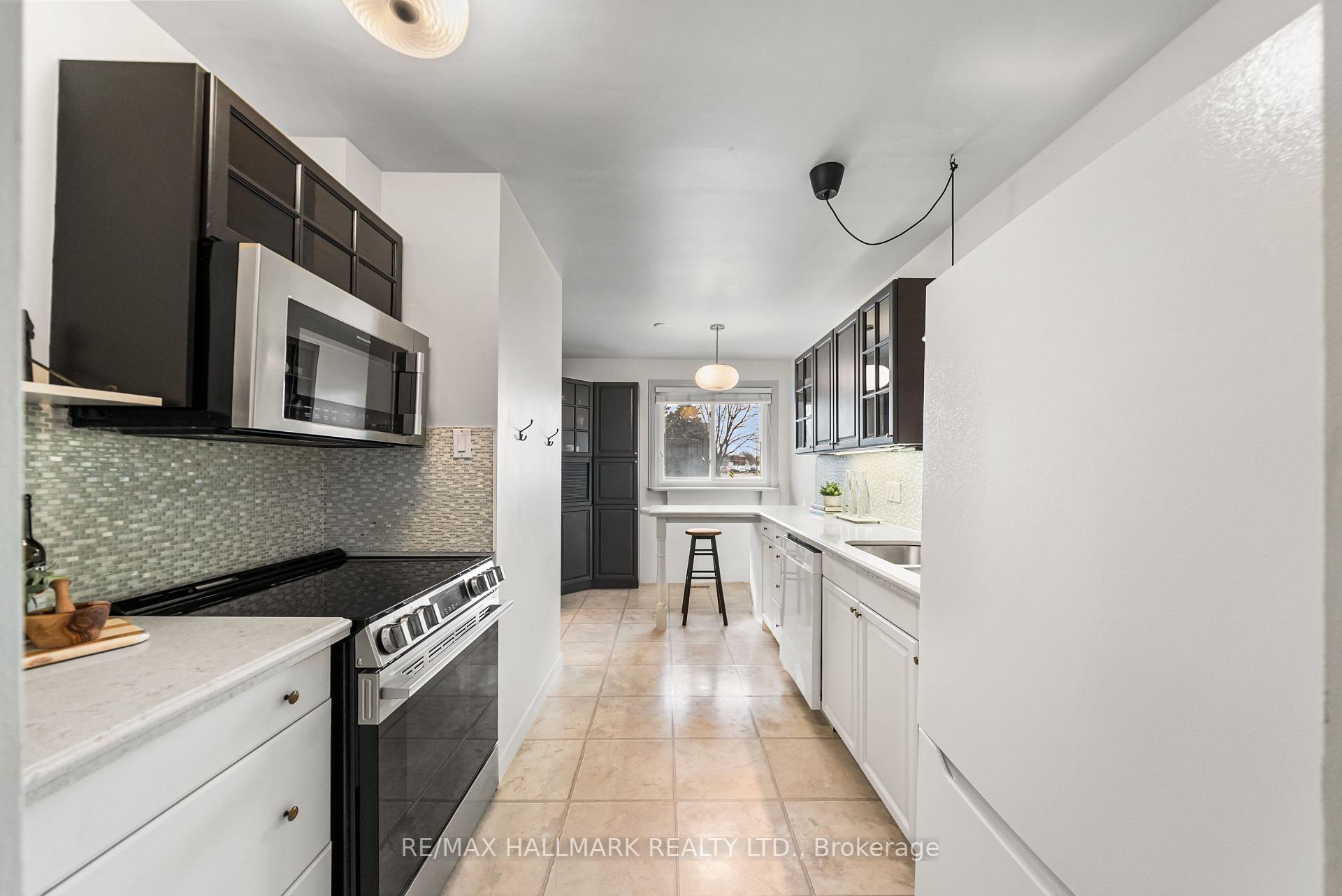 619 Timber Lane, Burlington, ON L7L 4B1, Burlington ON, L7L 4B1