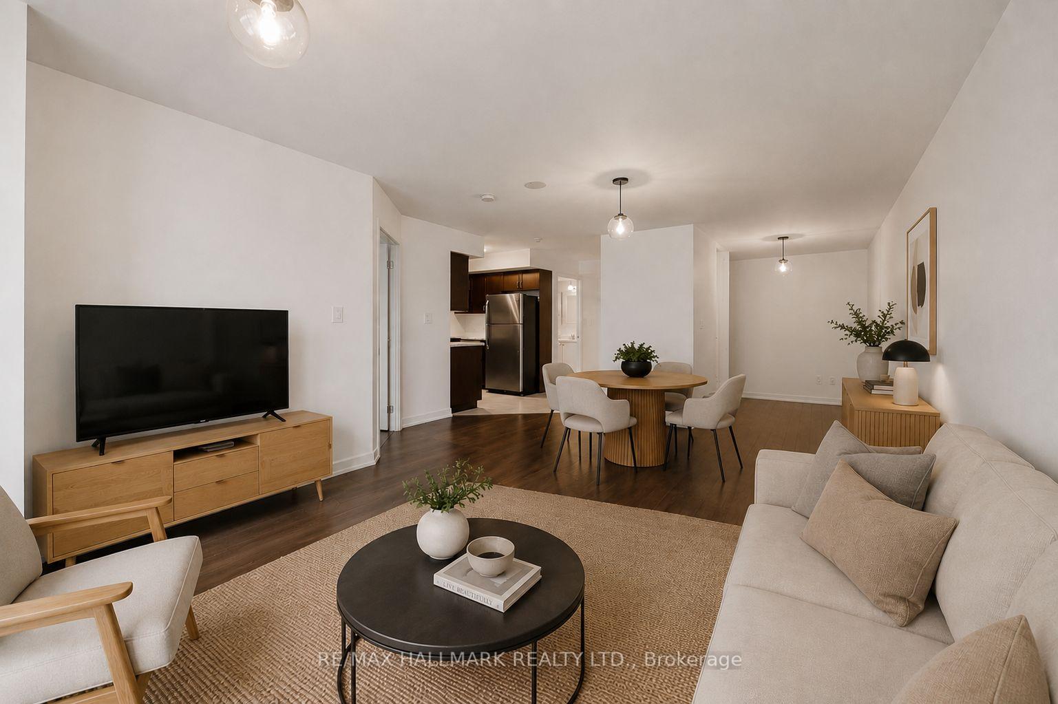 816 Lansdowne Avenue 103