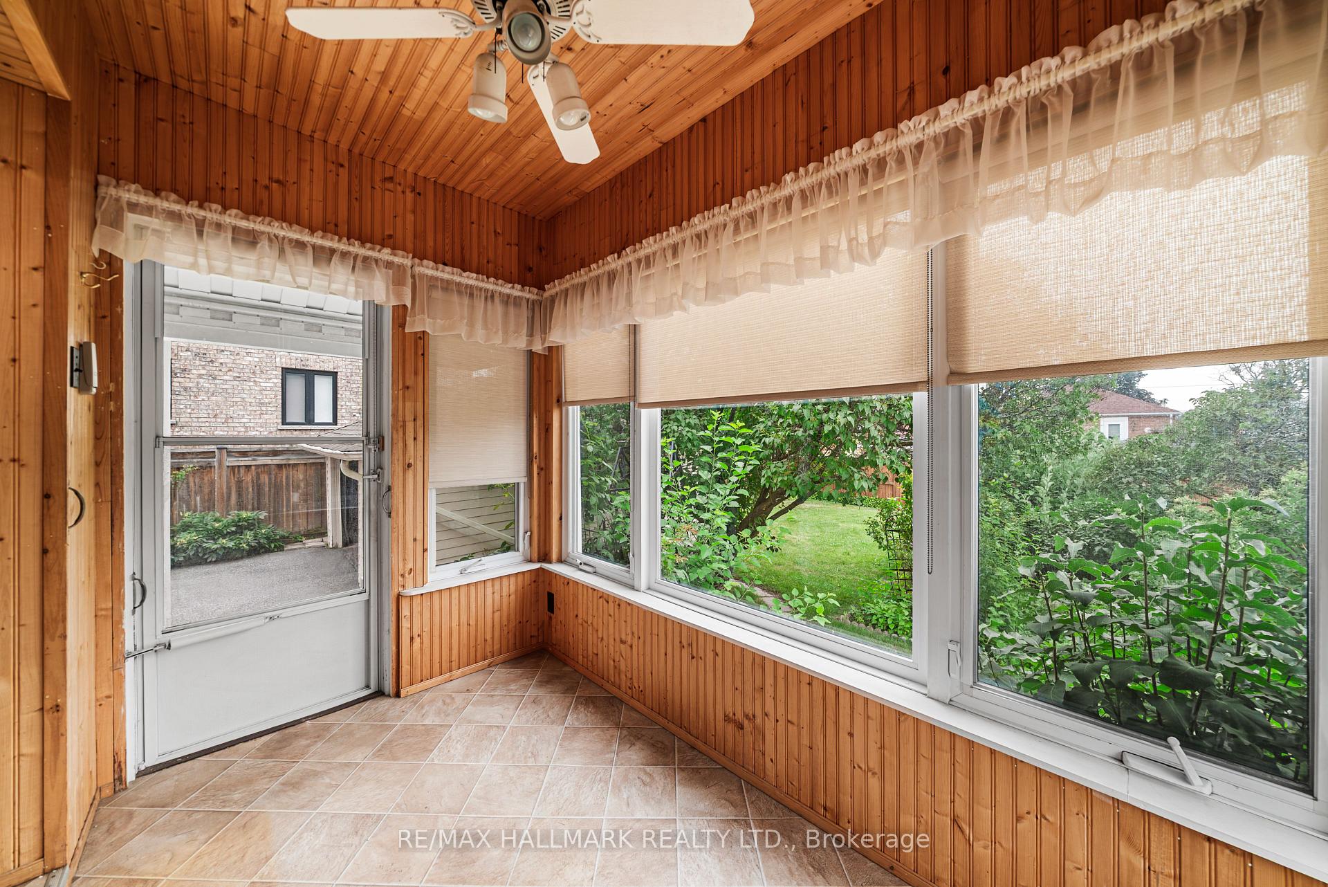 27 Sunray Crescent, Toronto