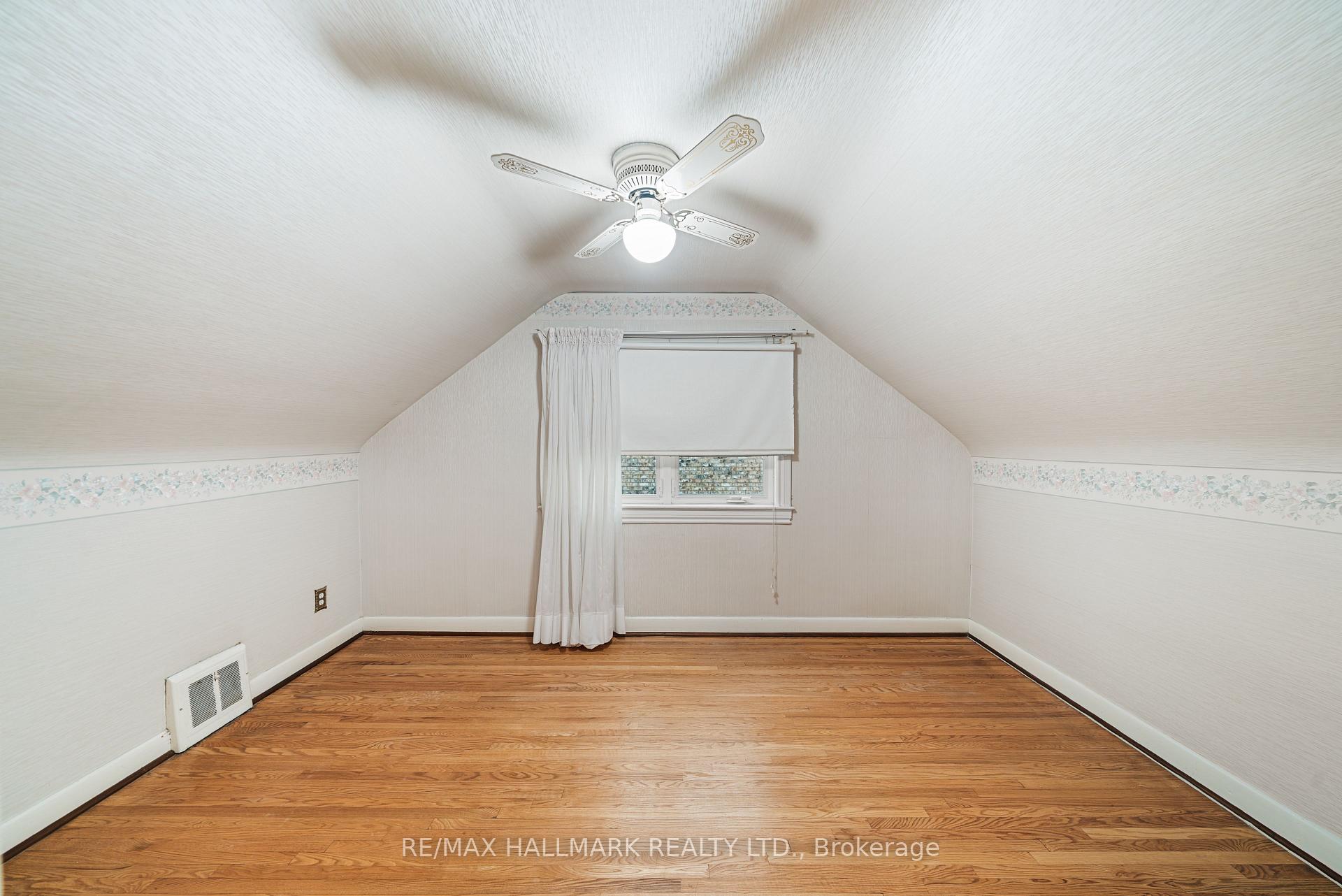 27 Sunray Crescent, Toronto