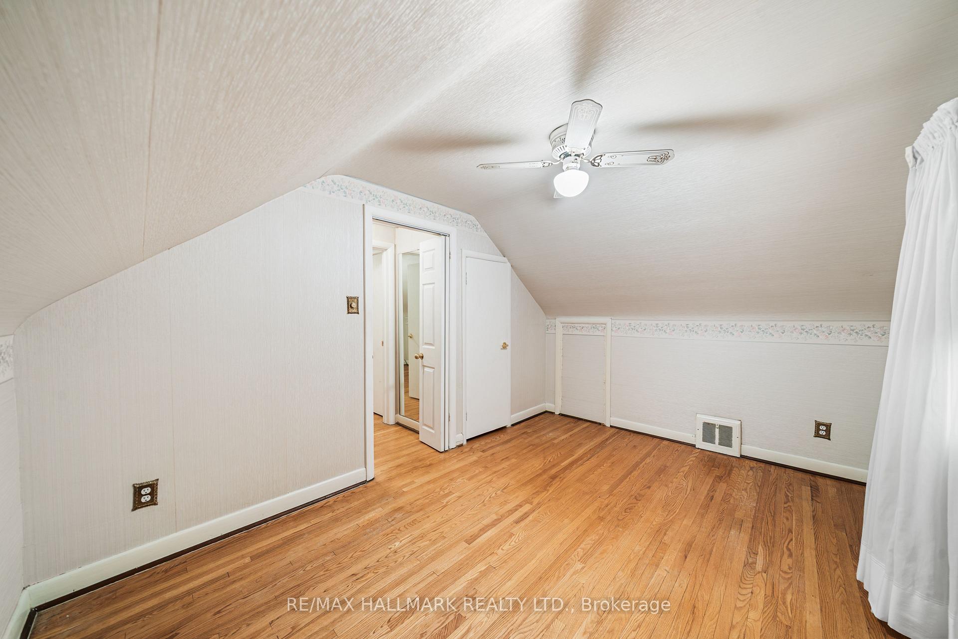 27 Sunray Crescent, Toronto