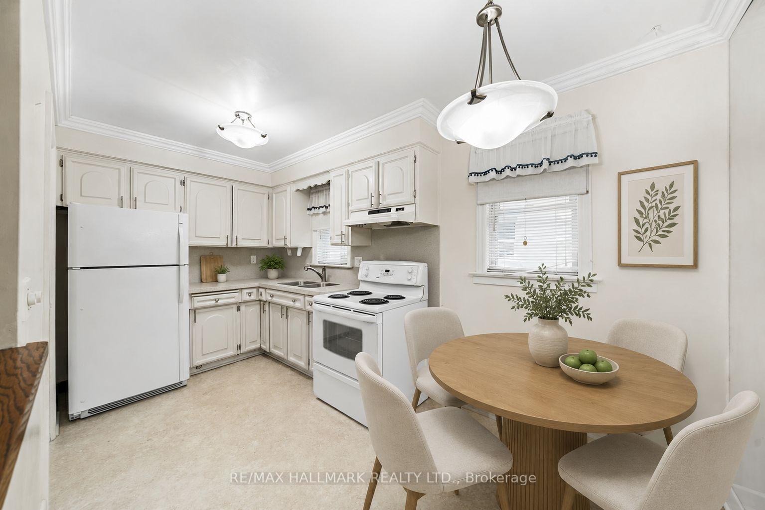 27 Sunray Crescent, Toronto