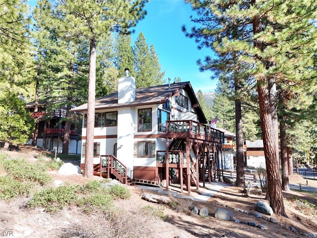 1117 Lucerne Way -