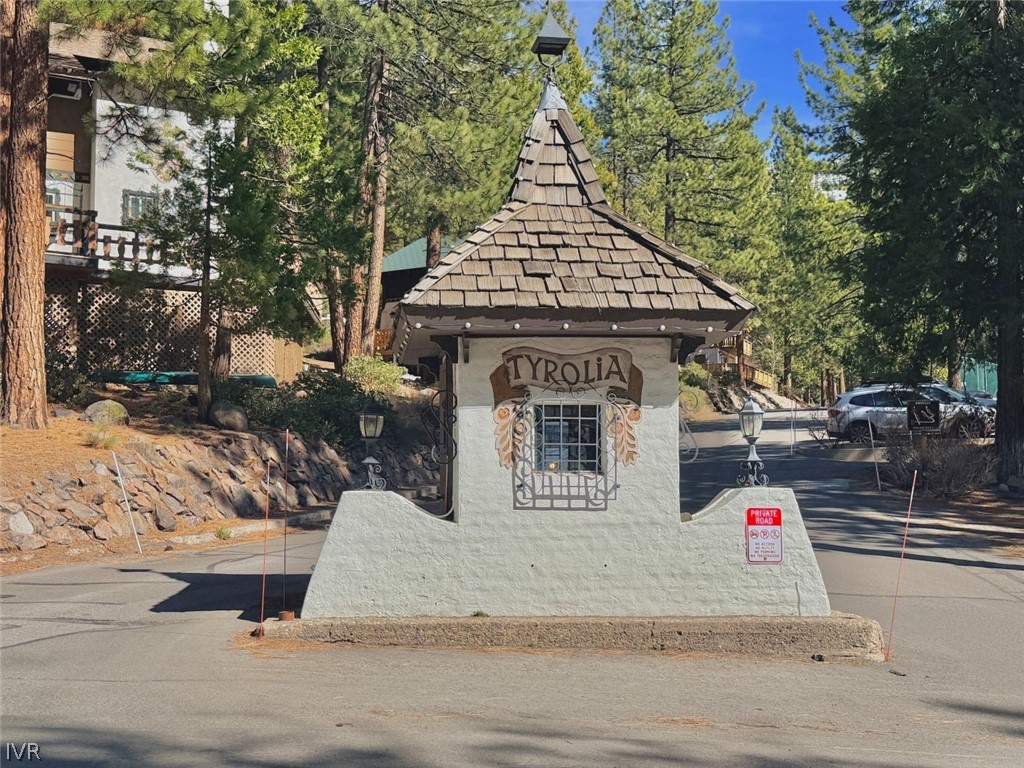 1117 Lucerne Way -