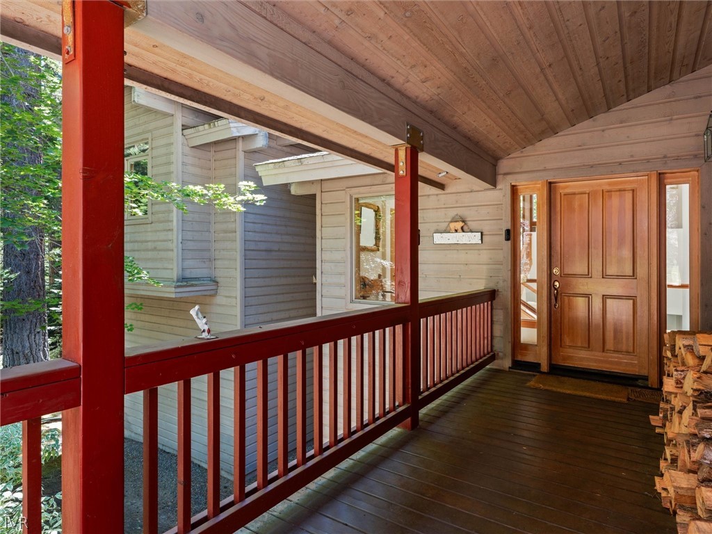 577 Silvertip Drive