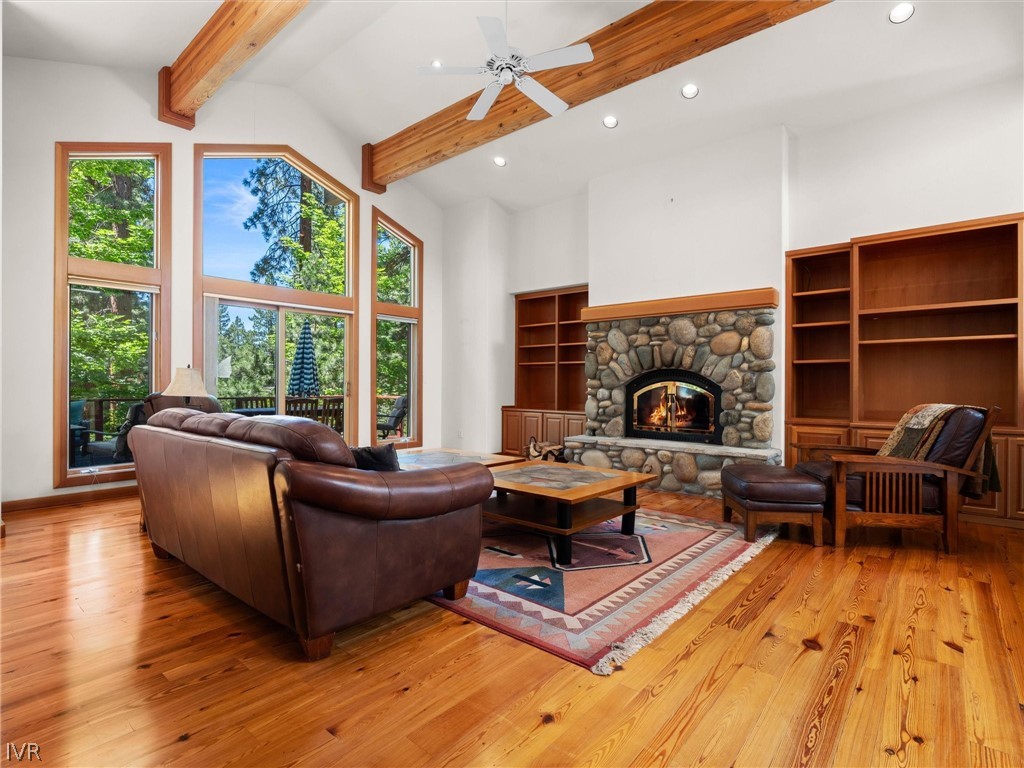 577 Silvertip Drive