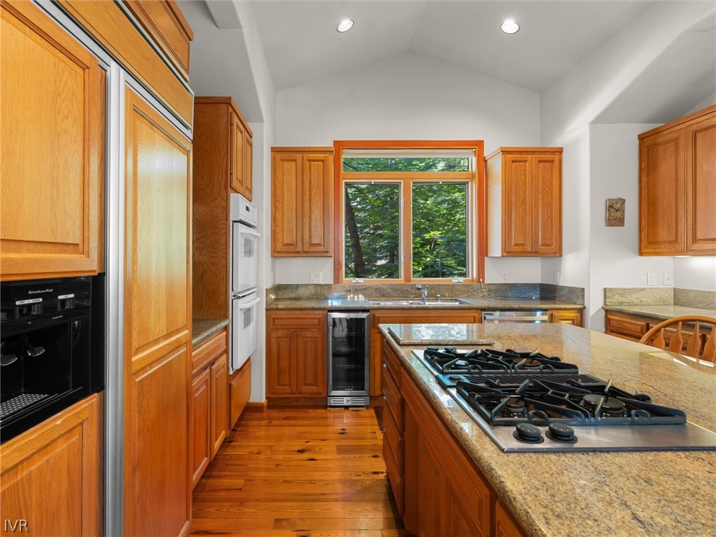 577 Silvertip Drive