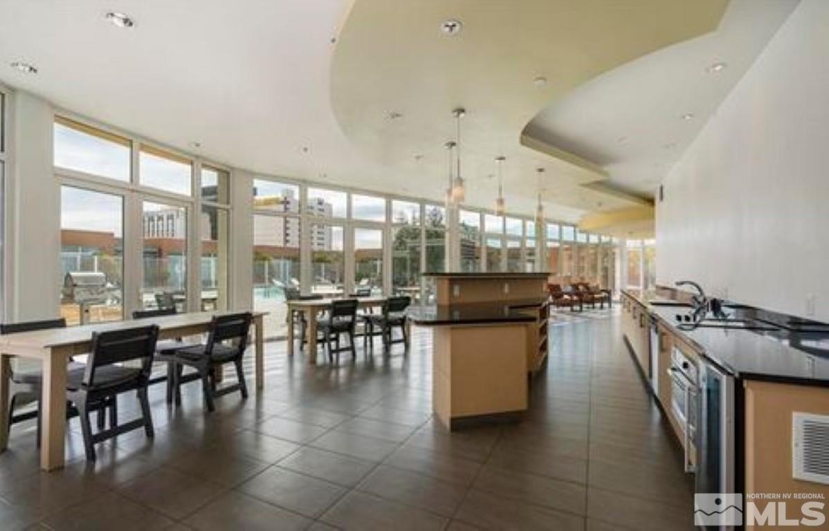 255 N Sierra Street, 2002