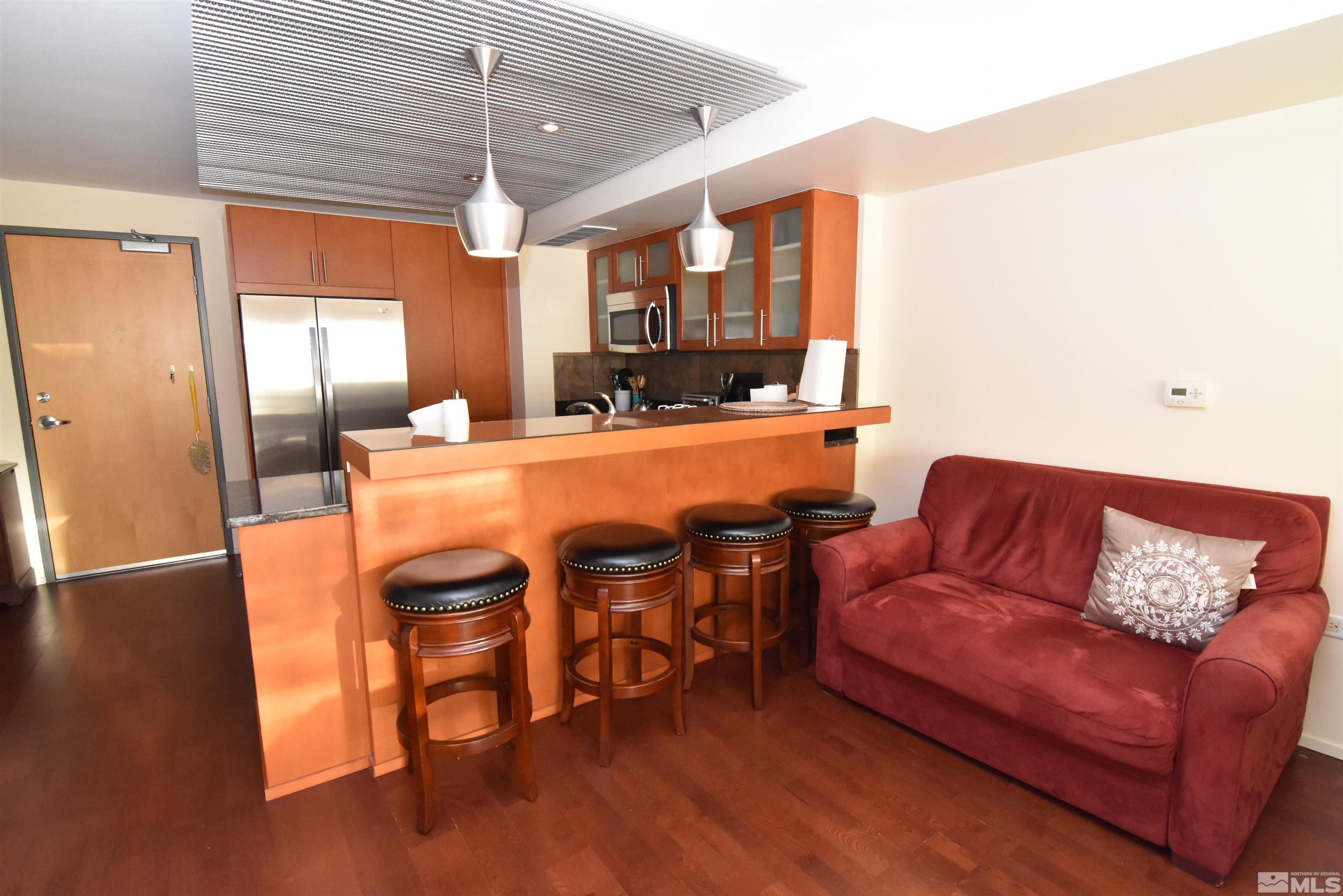 255 N Sierra Street, 2002