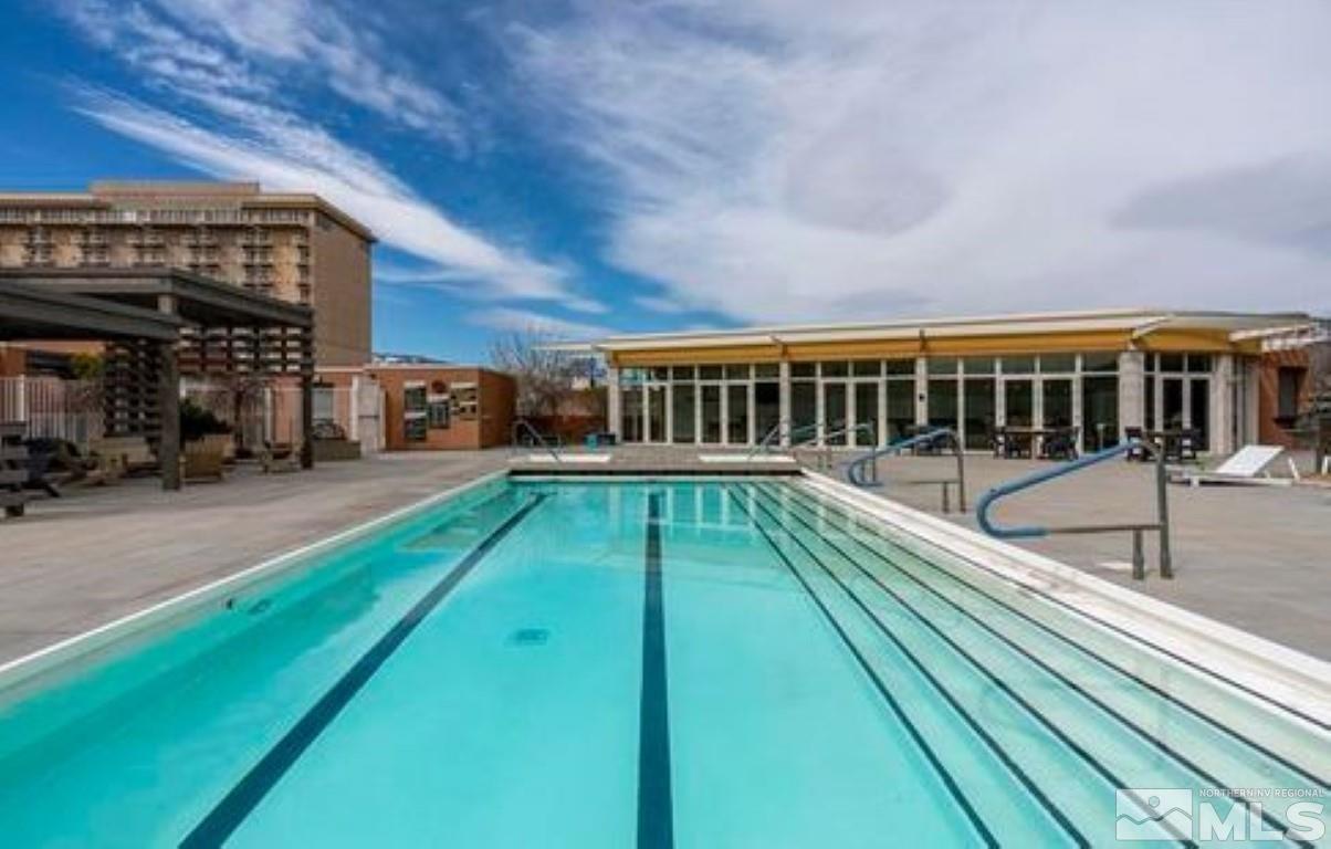 255 N Sierra Street, 2002