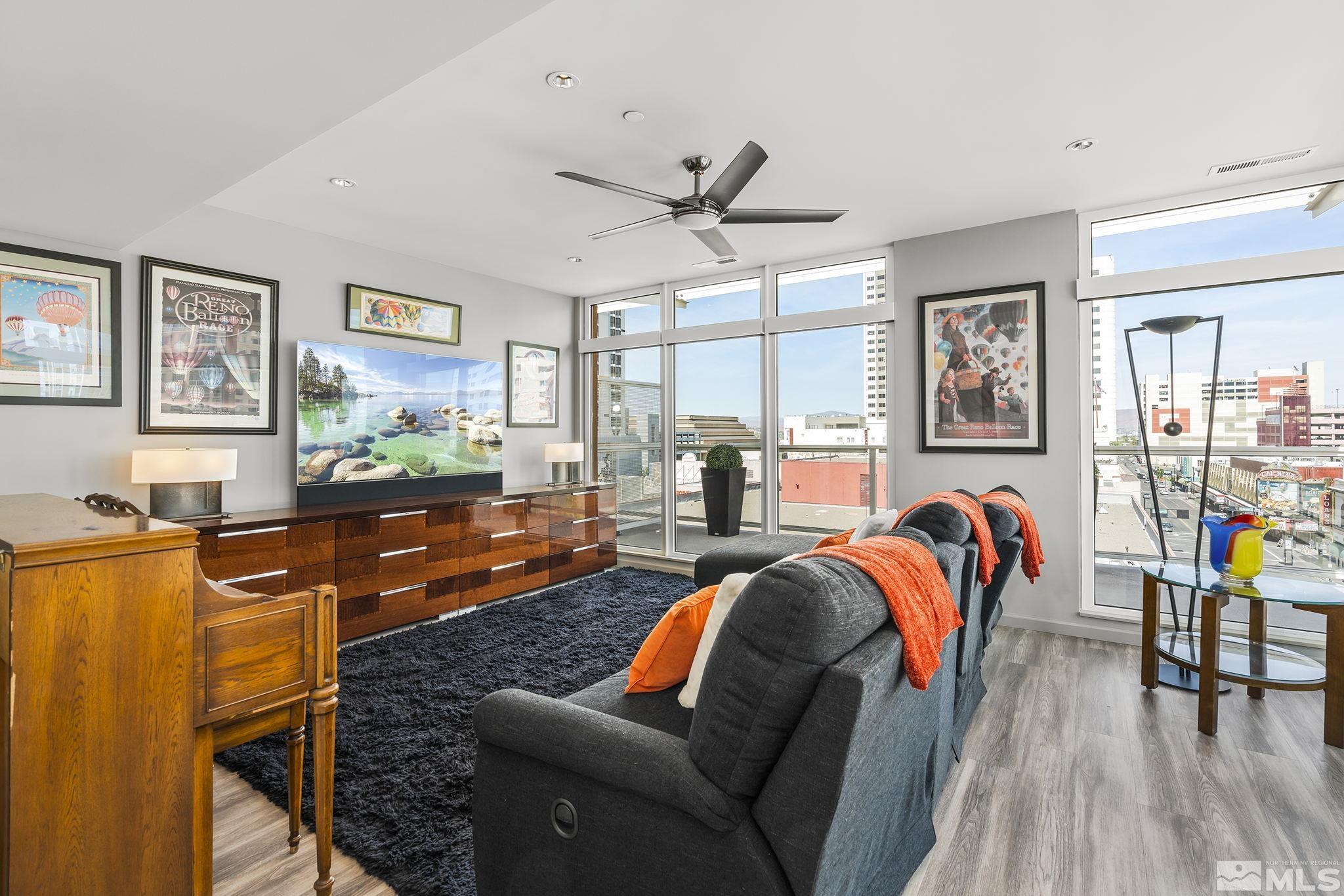 255 N Sierra Street, 404