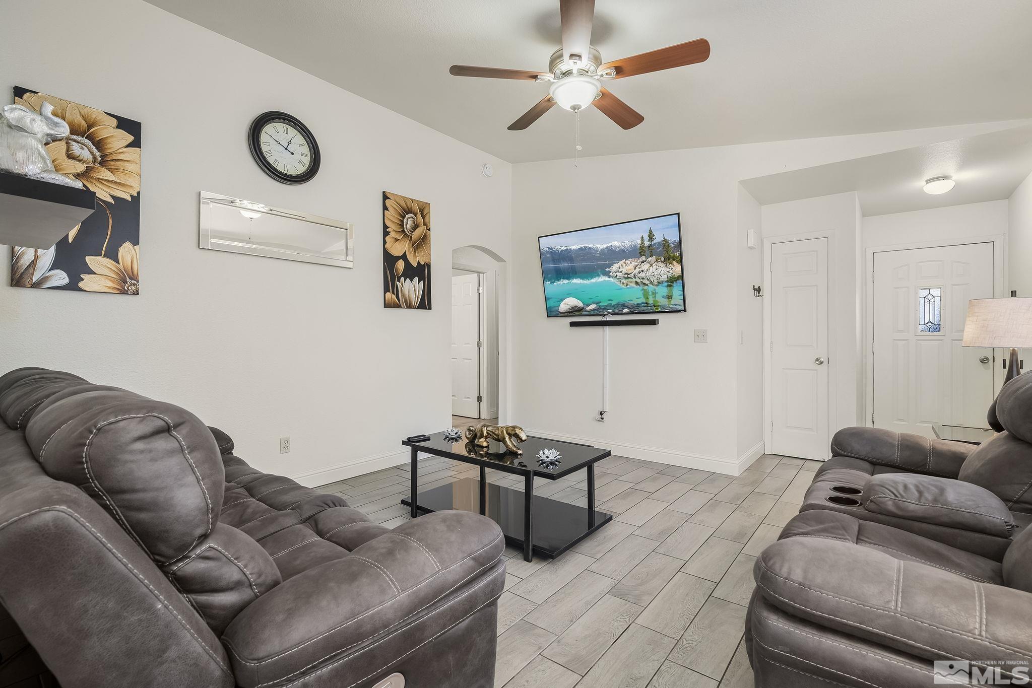 6955 Peppermint Drive