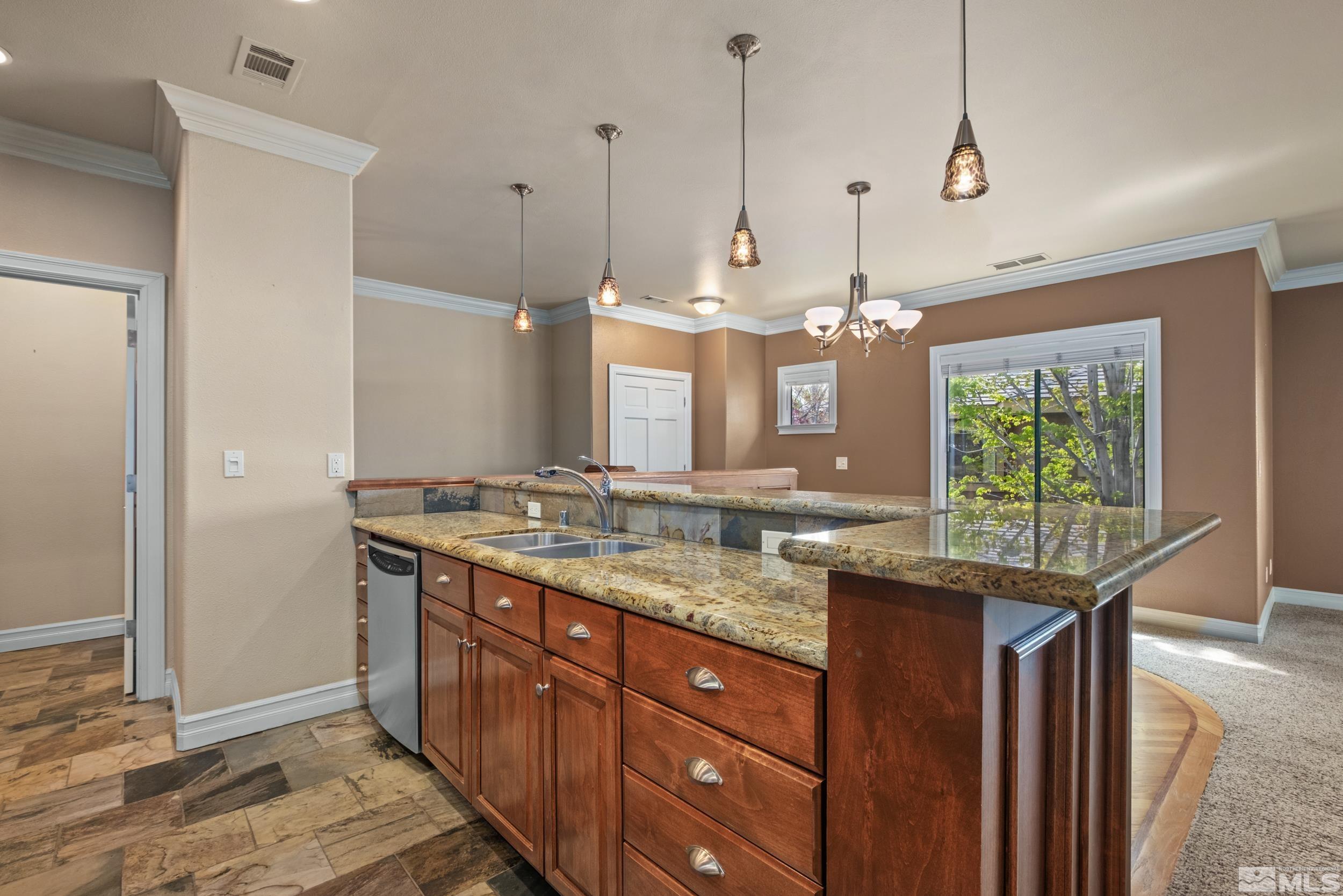 900 S Meadows Parkway, #5421