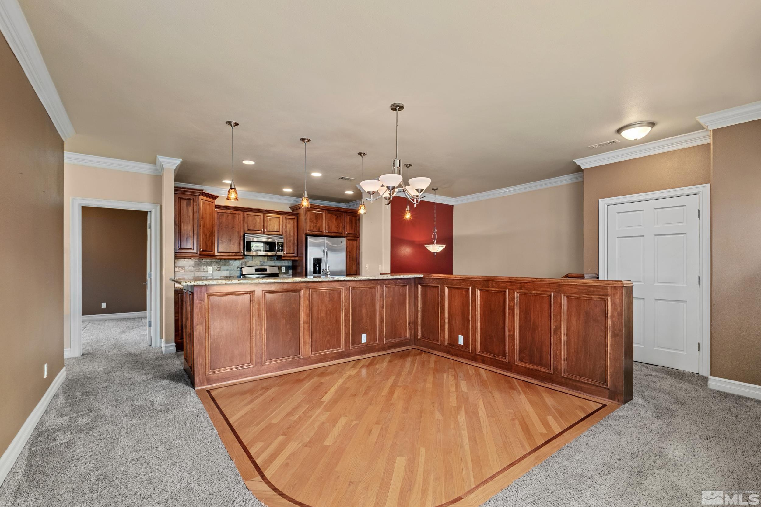 900 S Meadows Parkway, #5421