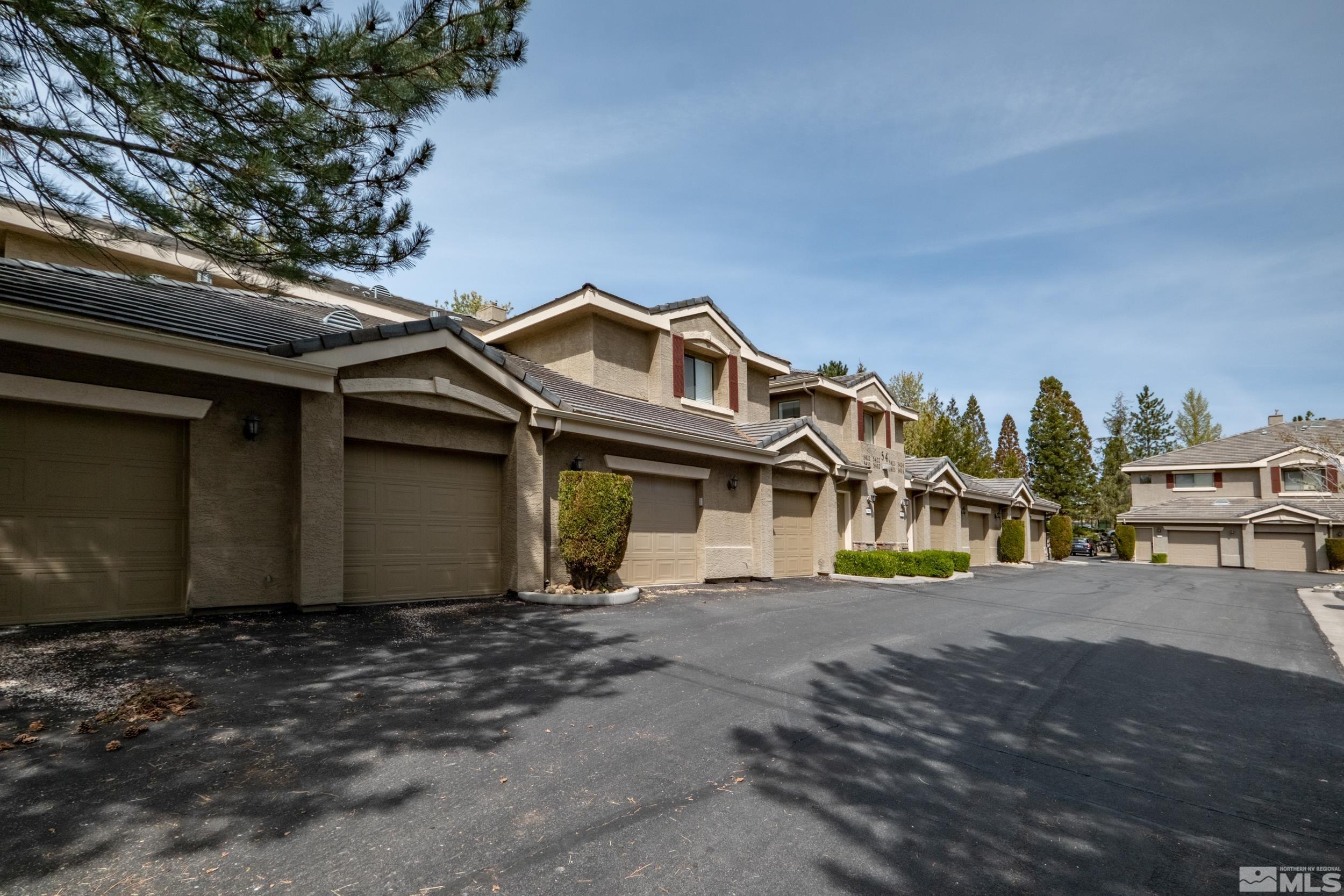 900 S Meadows Parkway, #5421